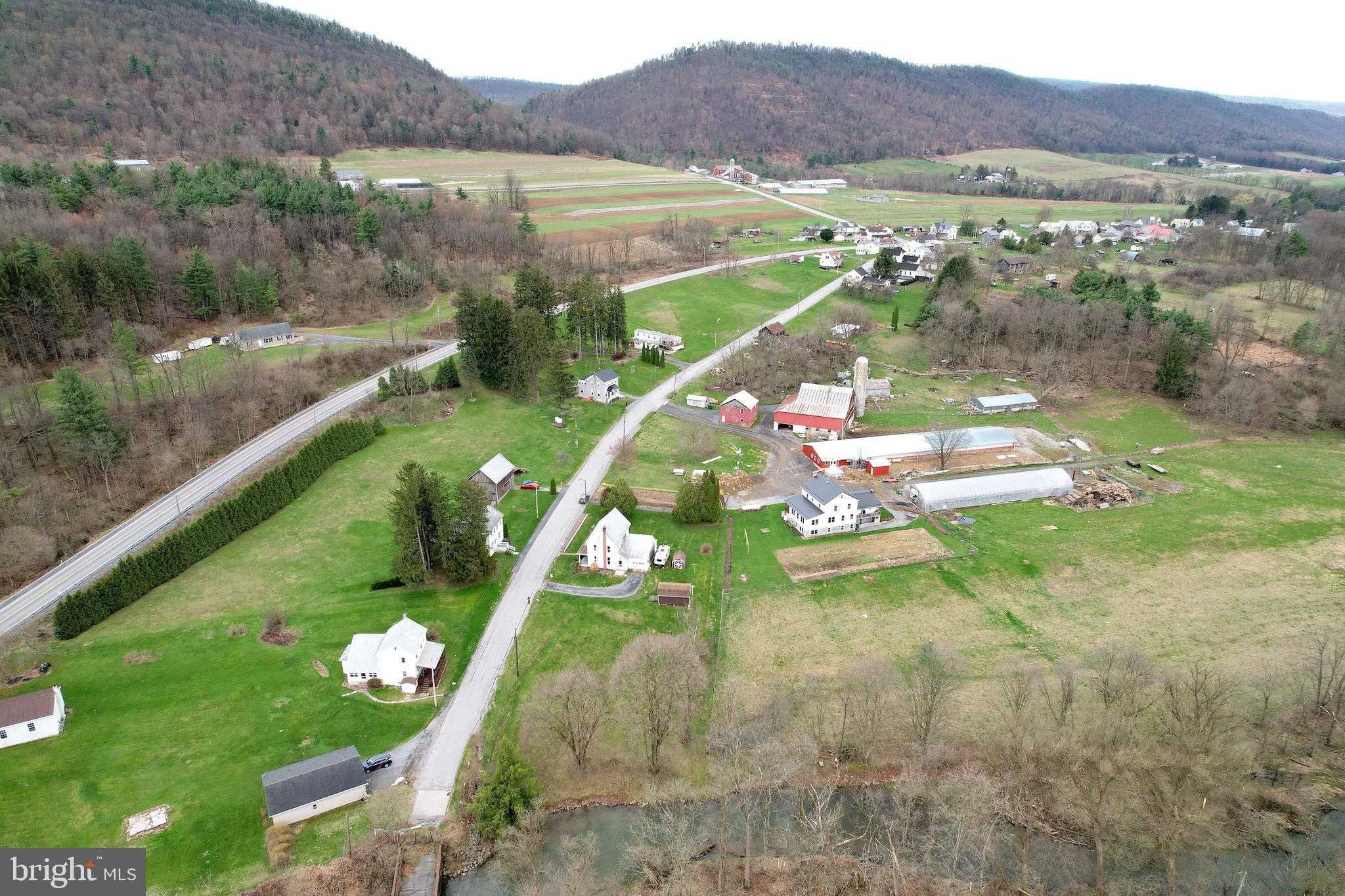 125 Old Hill Rd photo 37