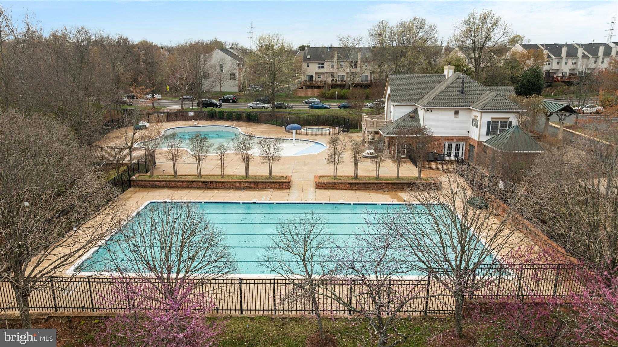 45591 Hutchens Sq photo 45