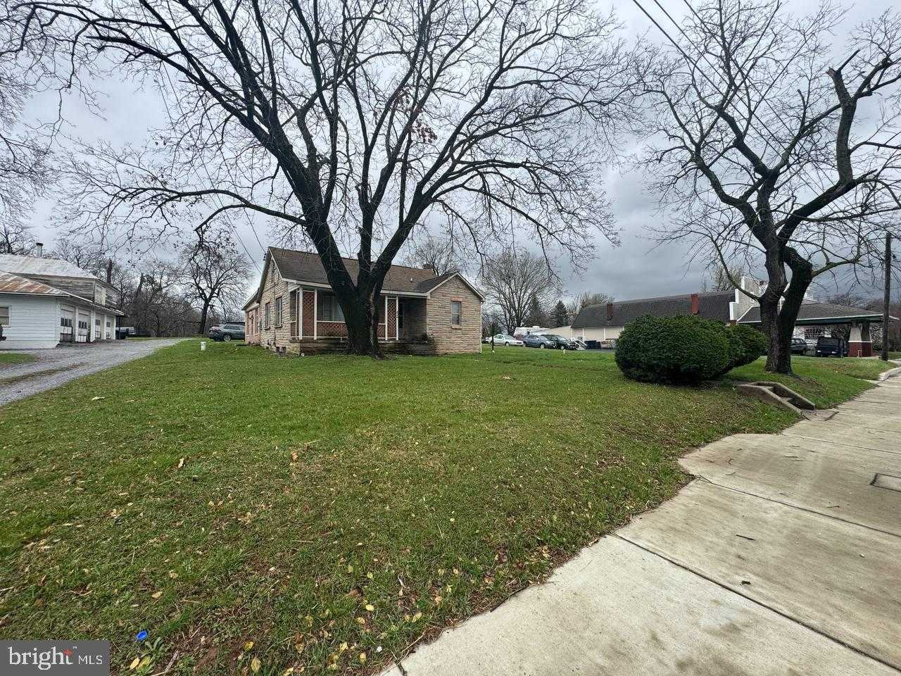 837 Francis Scott Key Hwy photo 2