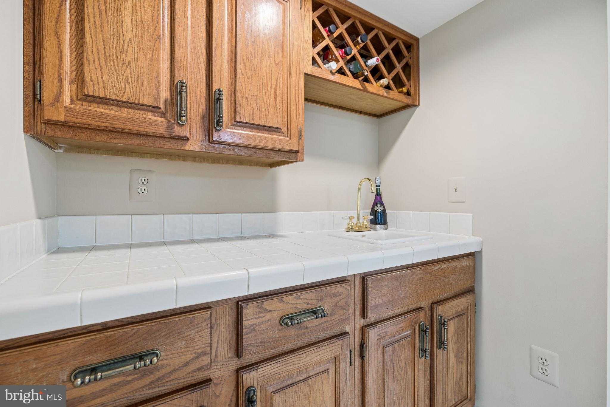 7573 Fusilier Dr photo 25