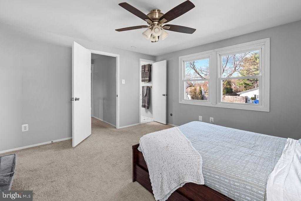 12213 Raritan Ln photo 6