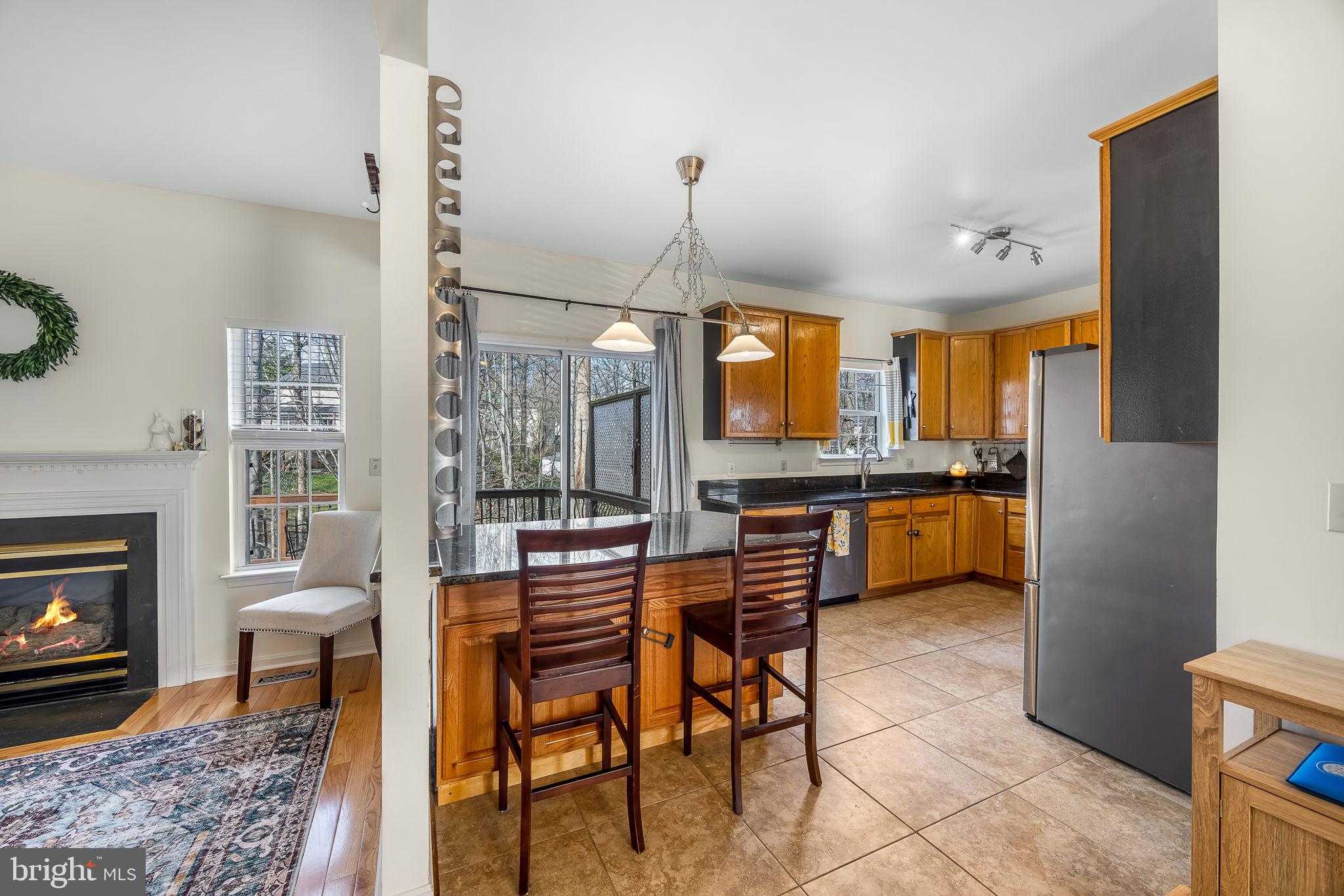 7 Sarrington CT photo 6