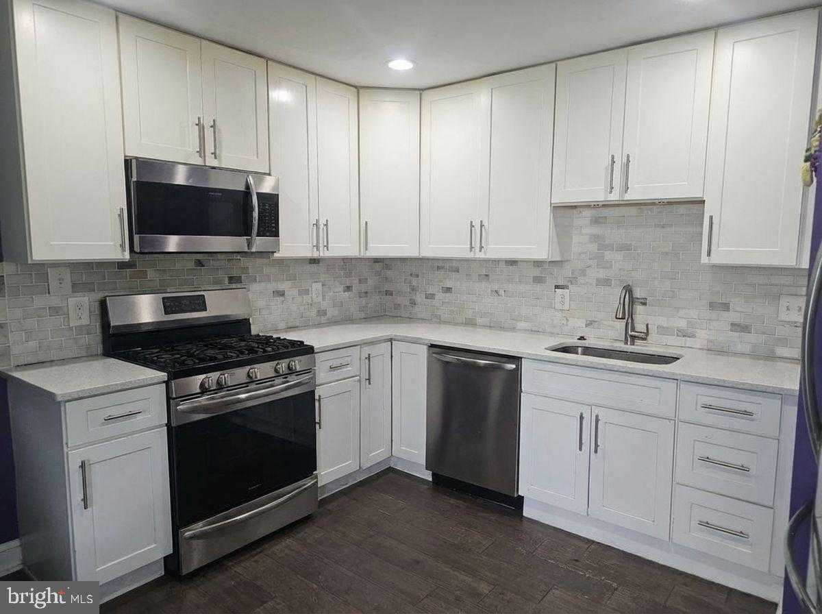 1111 Westfield Dr photo 8