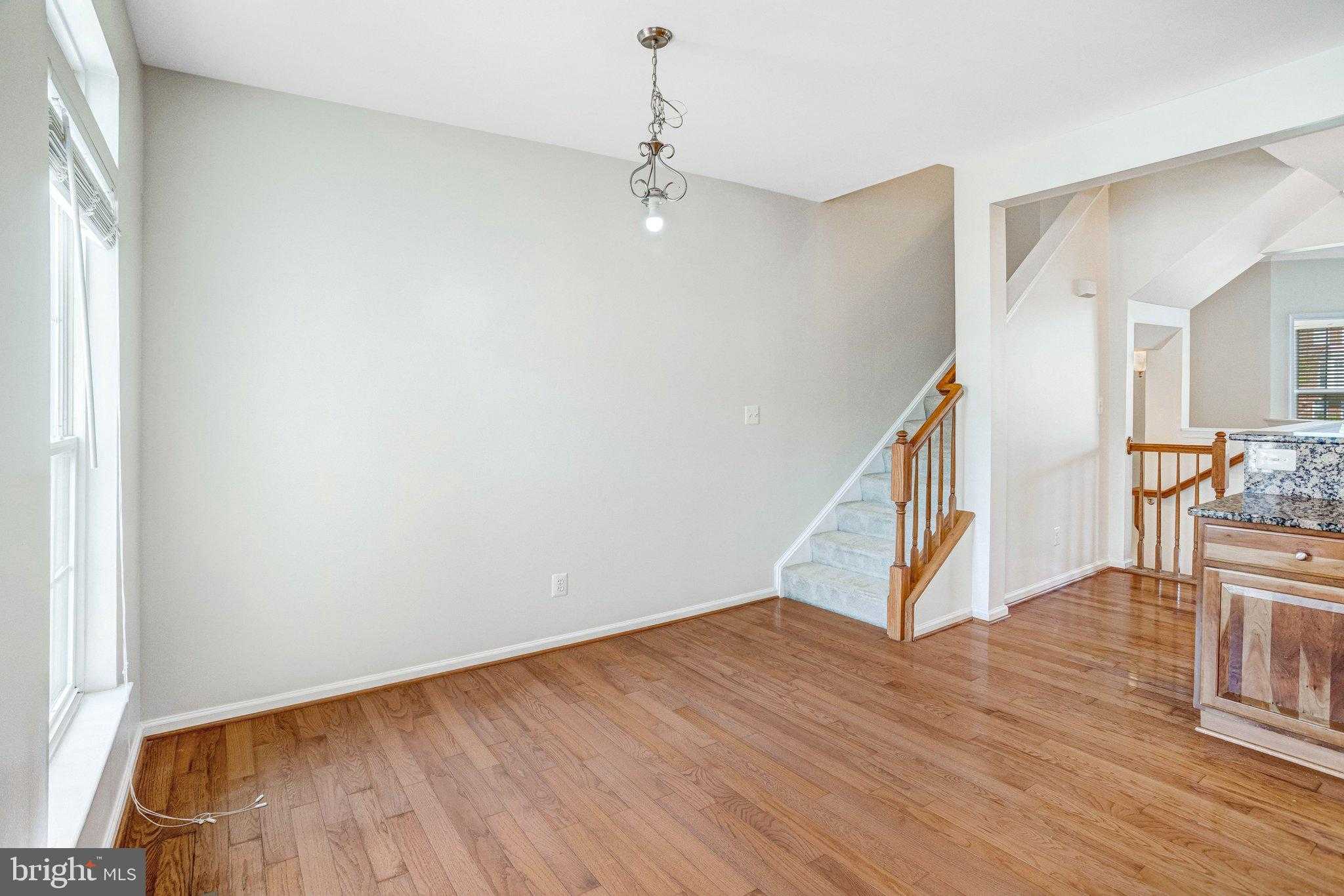 16616 Barge Cir photo 21