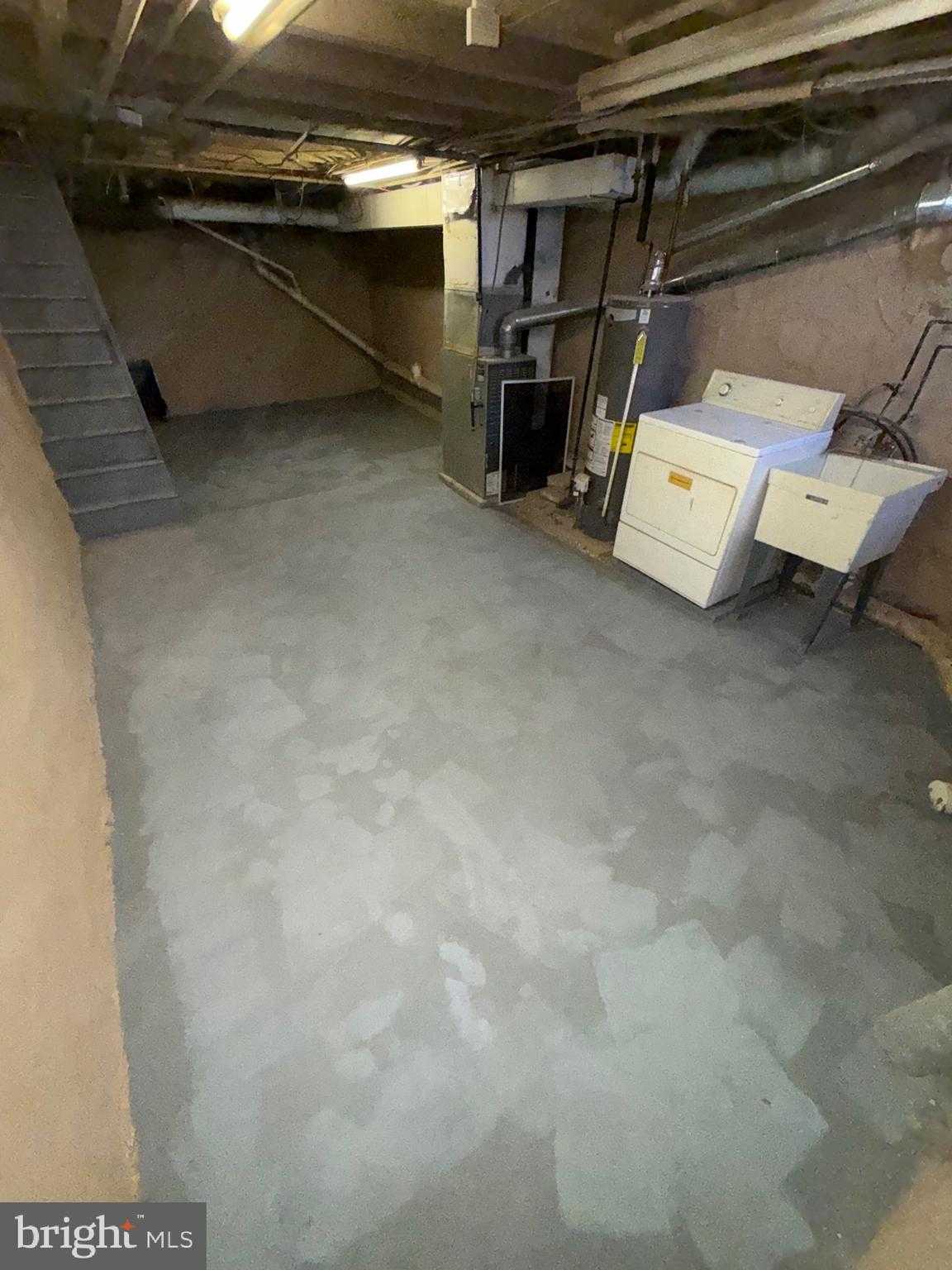 2140 E Ann St photo 20