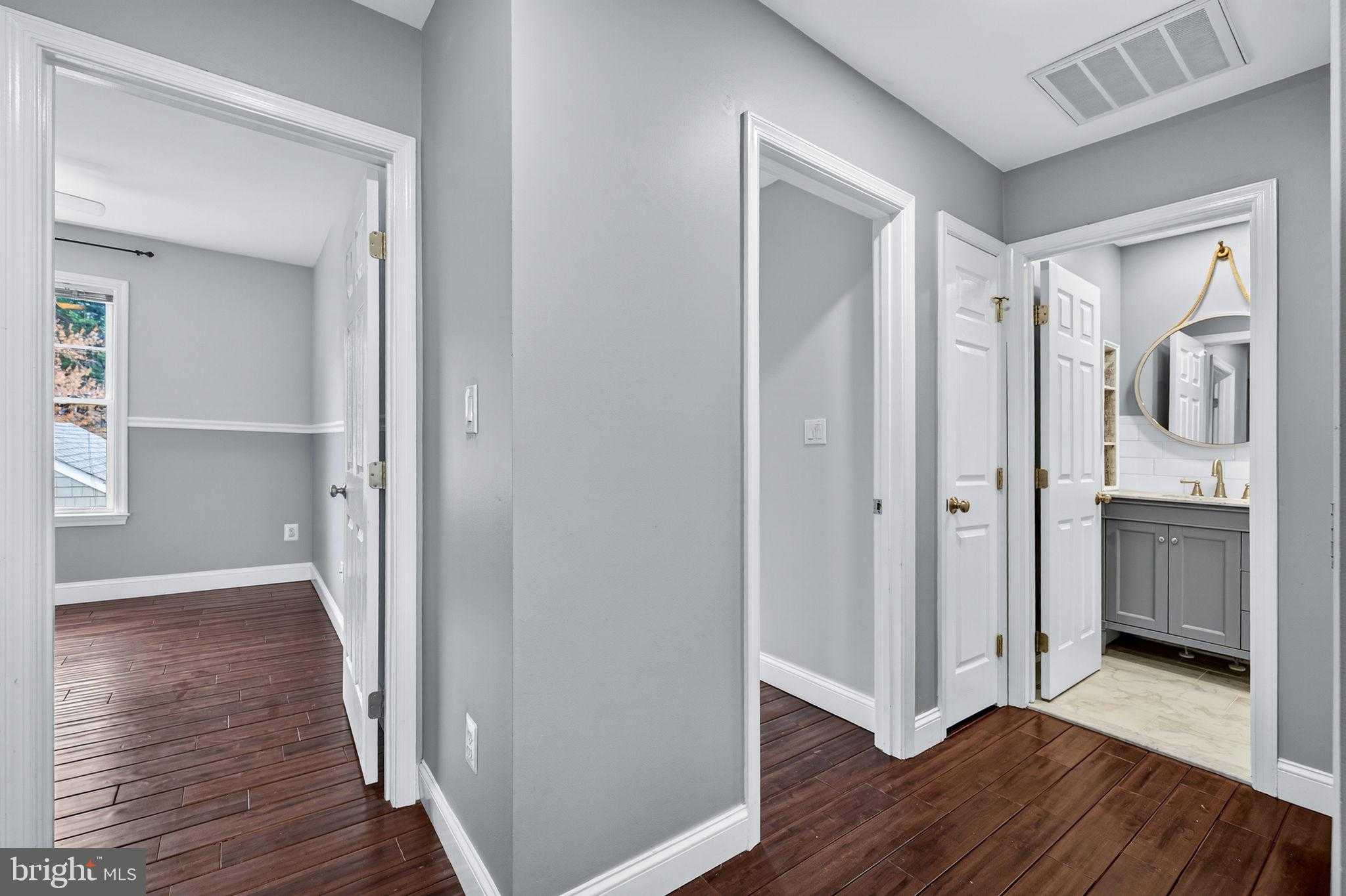 2526 Brenton Point Dr photo 78