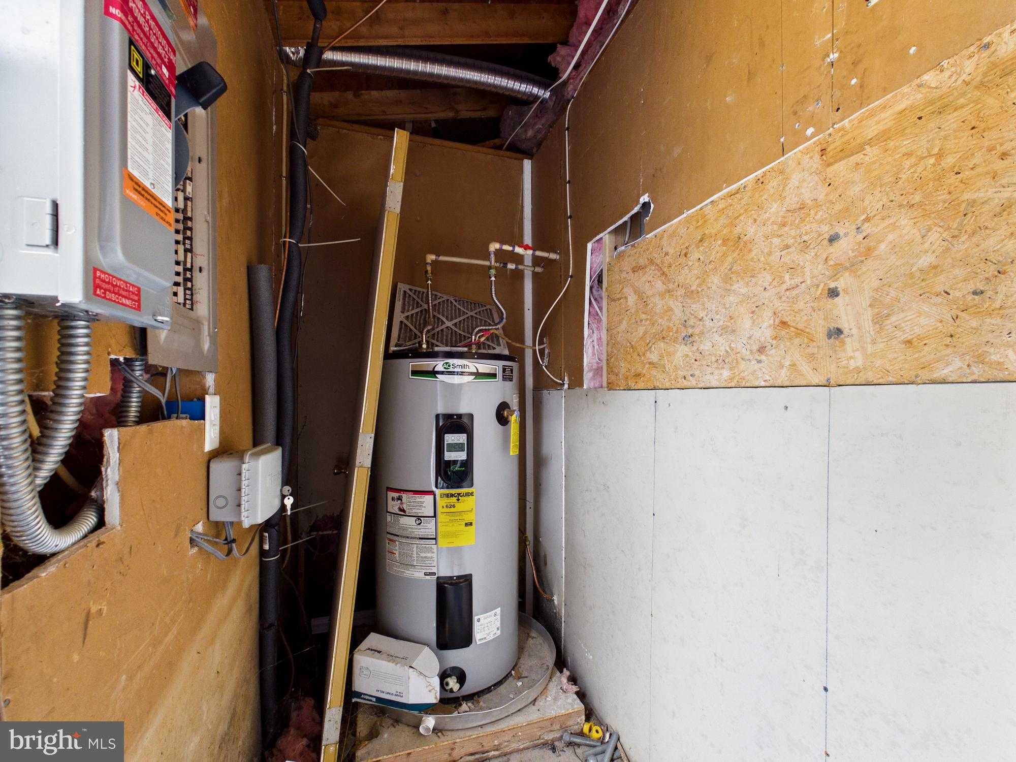 202 School St photo 42