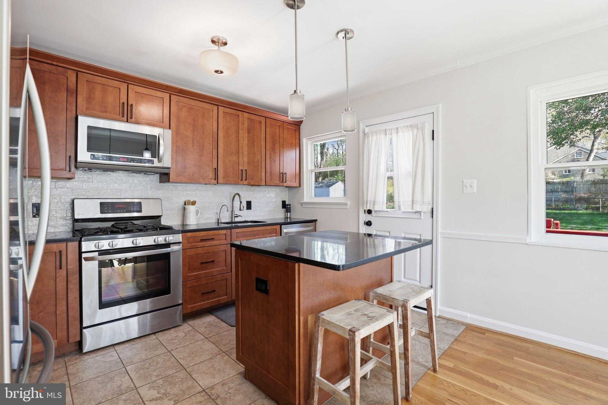 3111 Faber Dr photo 7