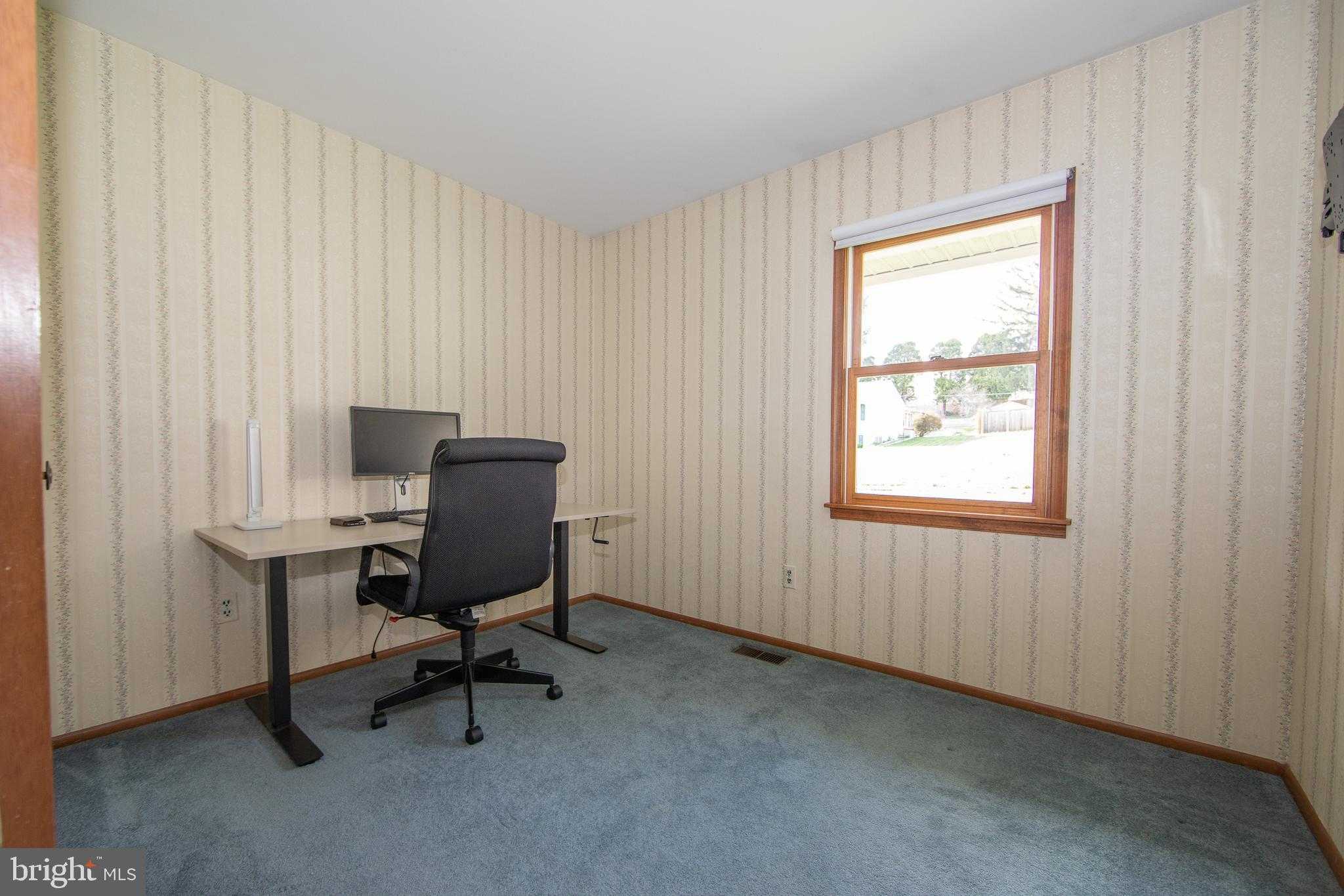 408 Chesterfield Dr photo 23