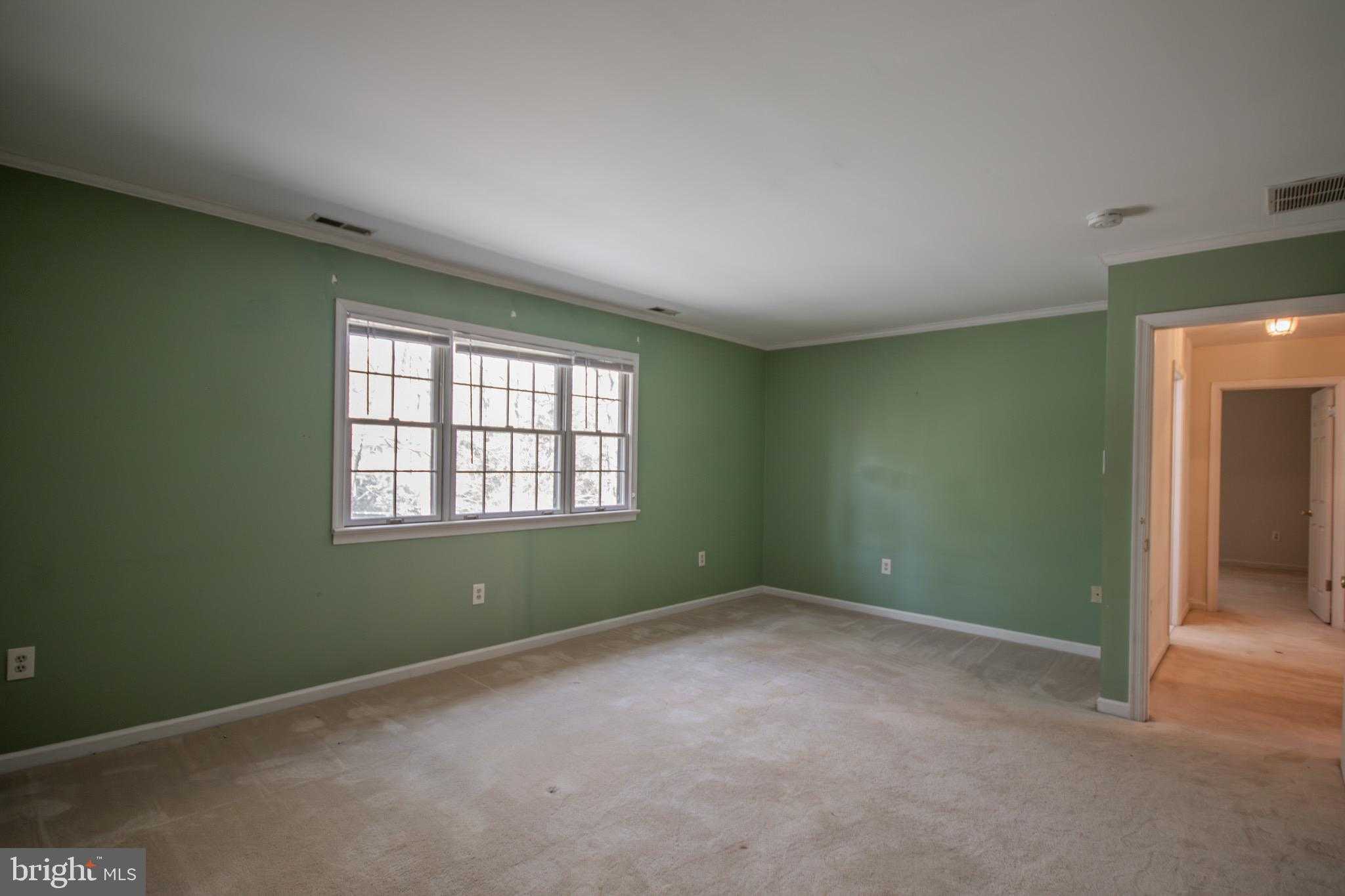 30668 Foxchase Dr photo 26