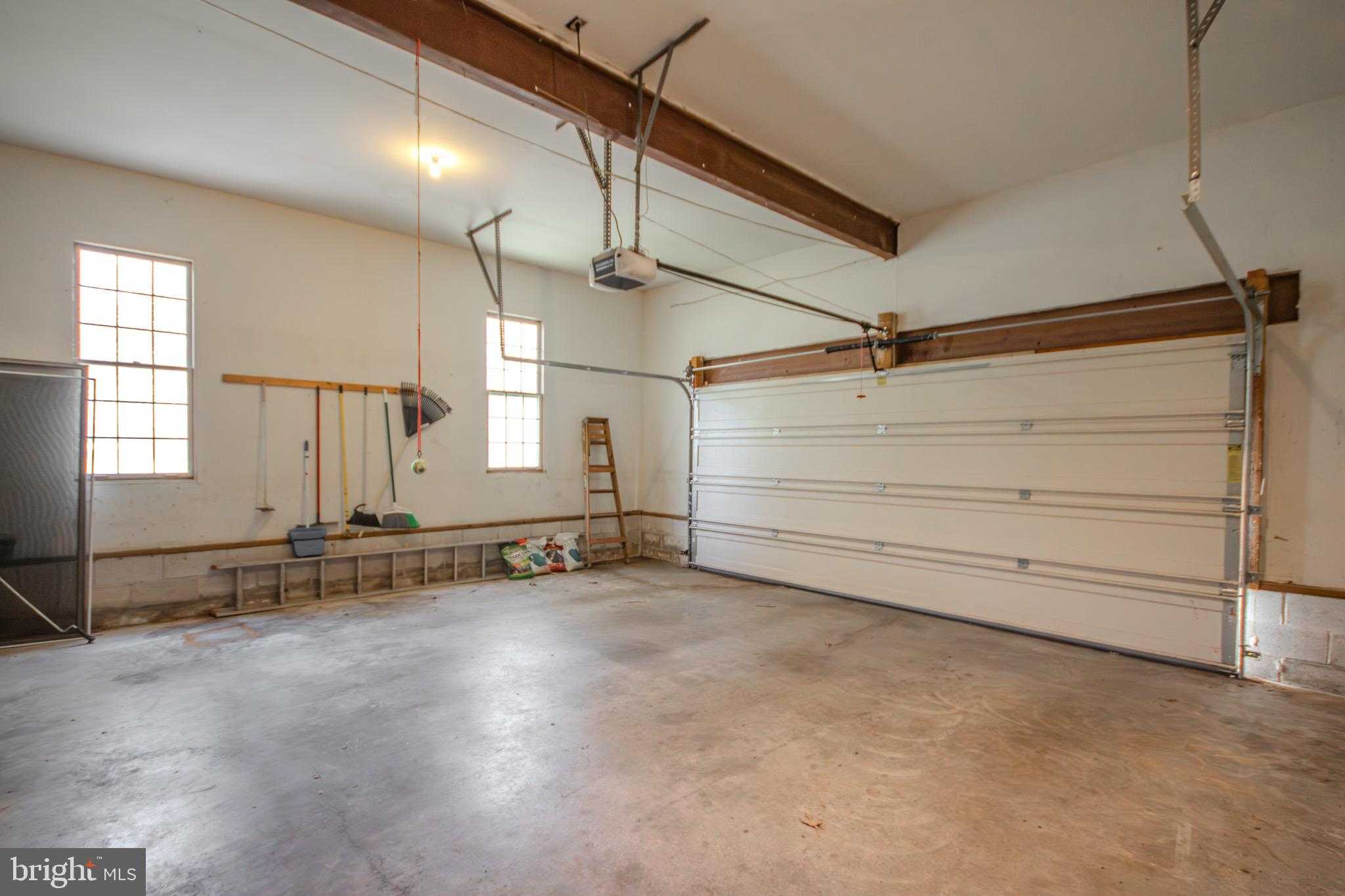 30668 Foxchase Dr photo 48