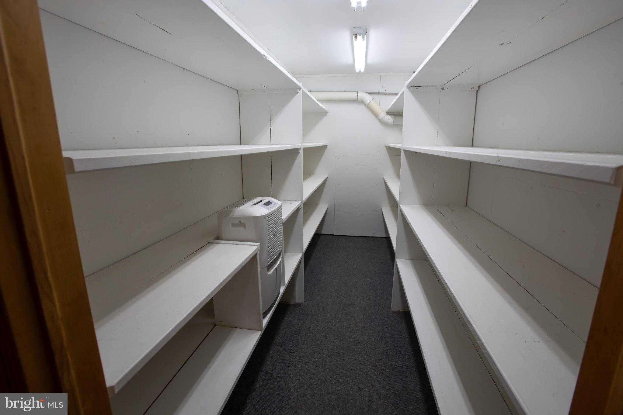 42 Eleanor Dr photo 59