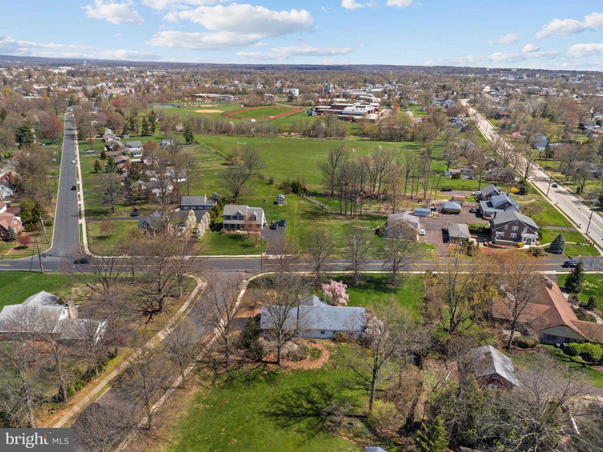 456 Cowpath Rd photo 33