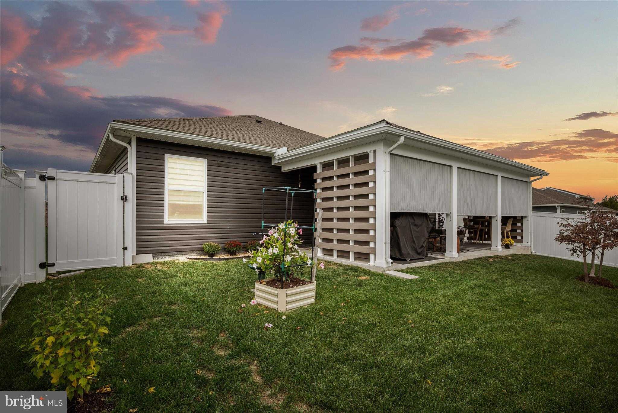 109 Grasmere St photo 2