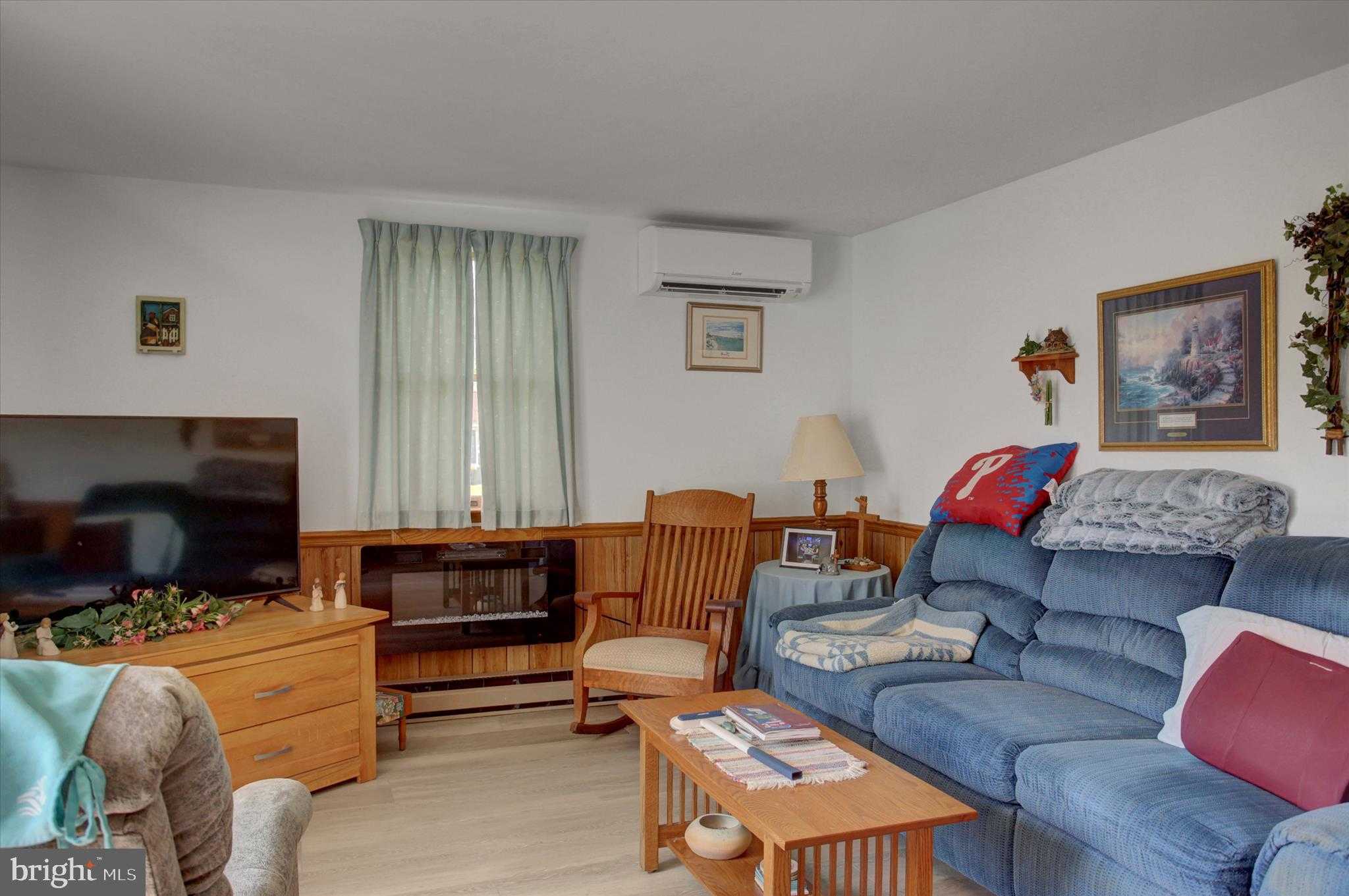 5531 Oakwood Dr photo 10