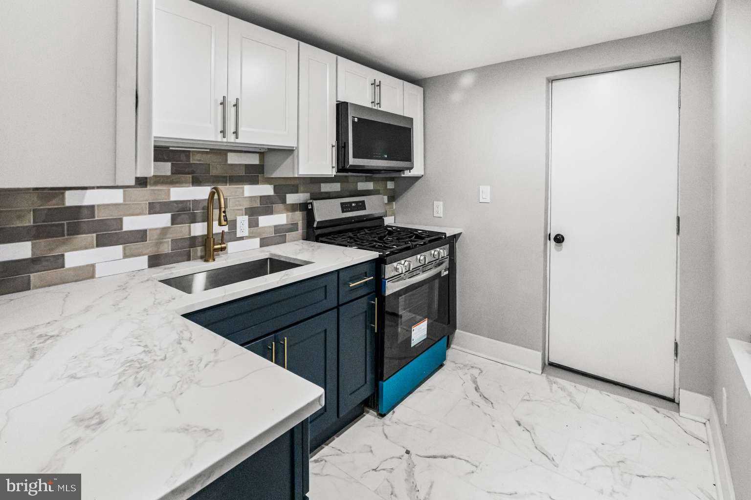 5010 Torresdale Ave photo 7