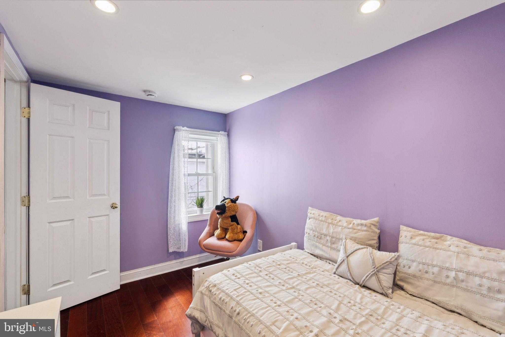 843 N Bambrey St photo 14