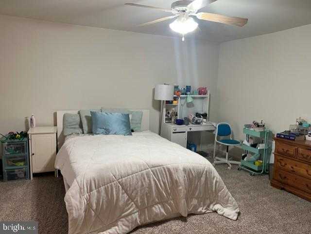 502 Rolling Hill Dr photo 15