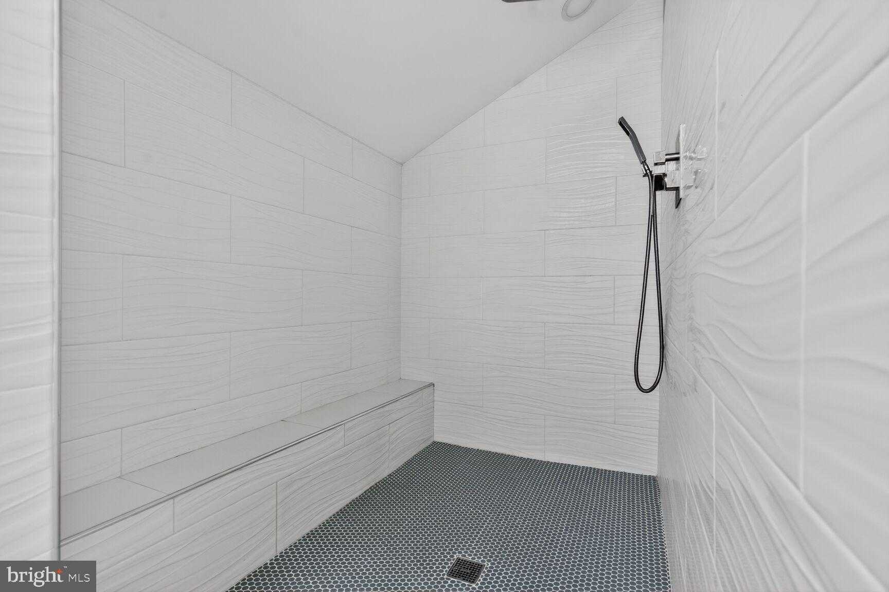 1526 Park Ln photo 29