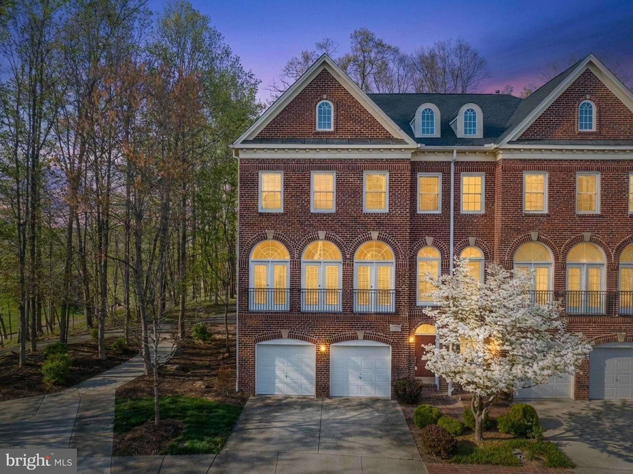 47772 Scotsborough Sq photo 2