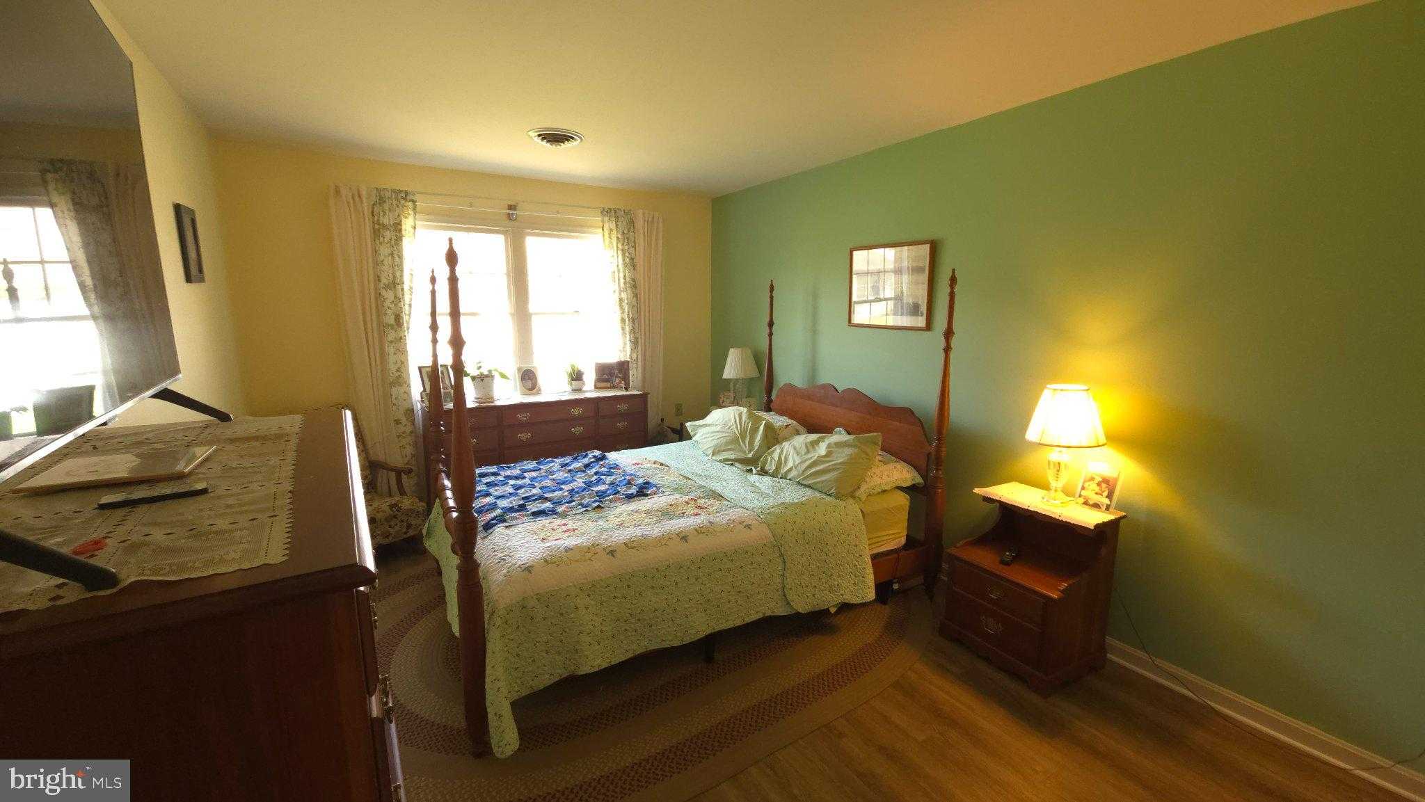 66 Sanibel Ln photo 2