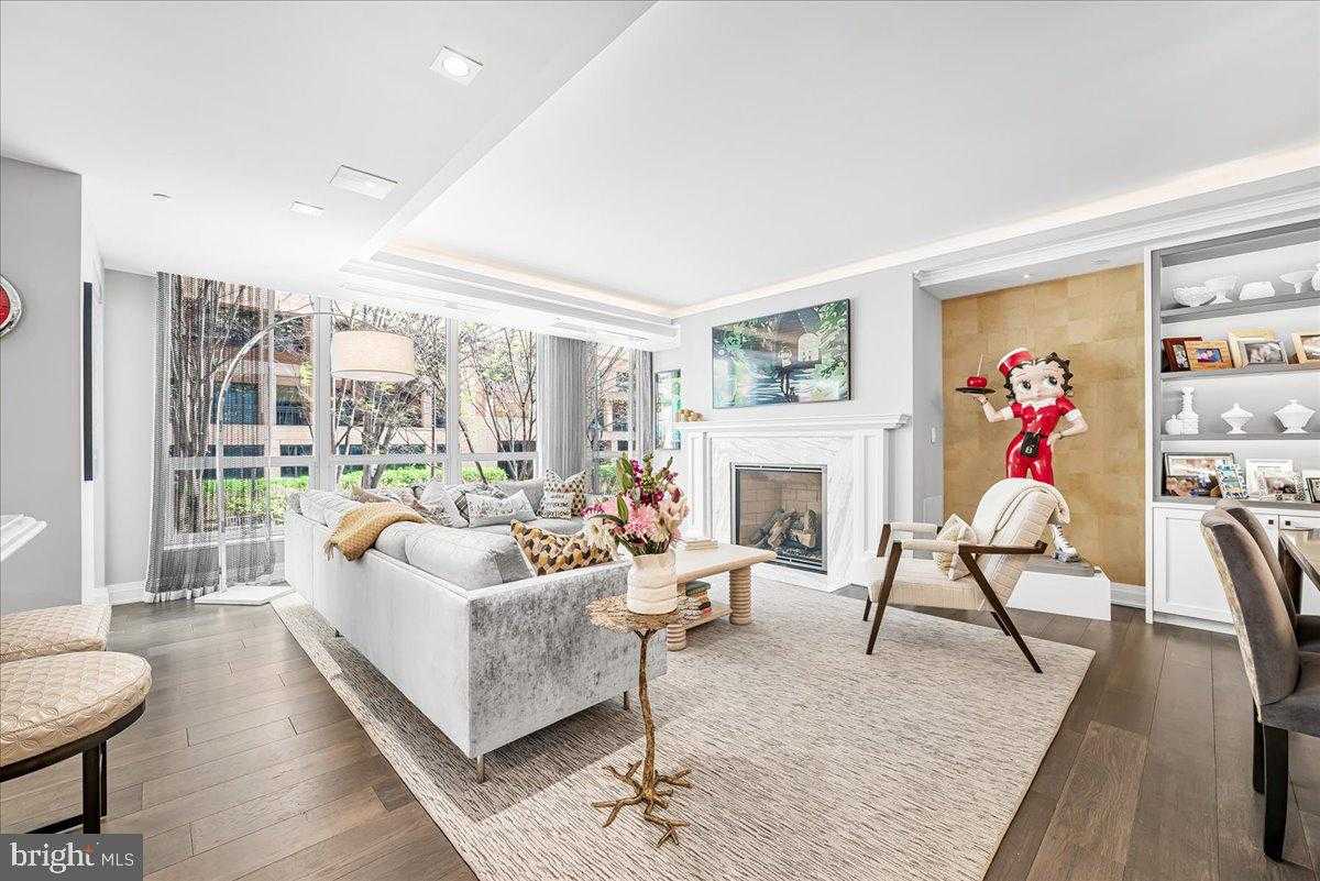 4901 Hampden Ln Unit 203 photo 7