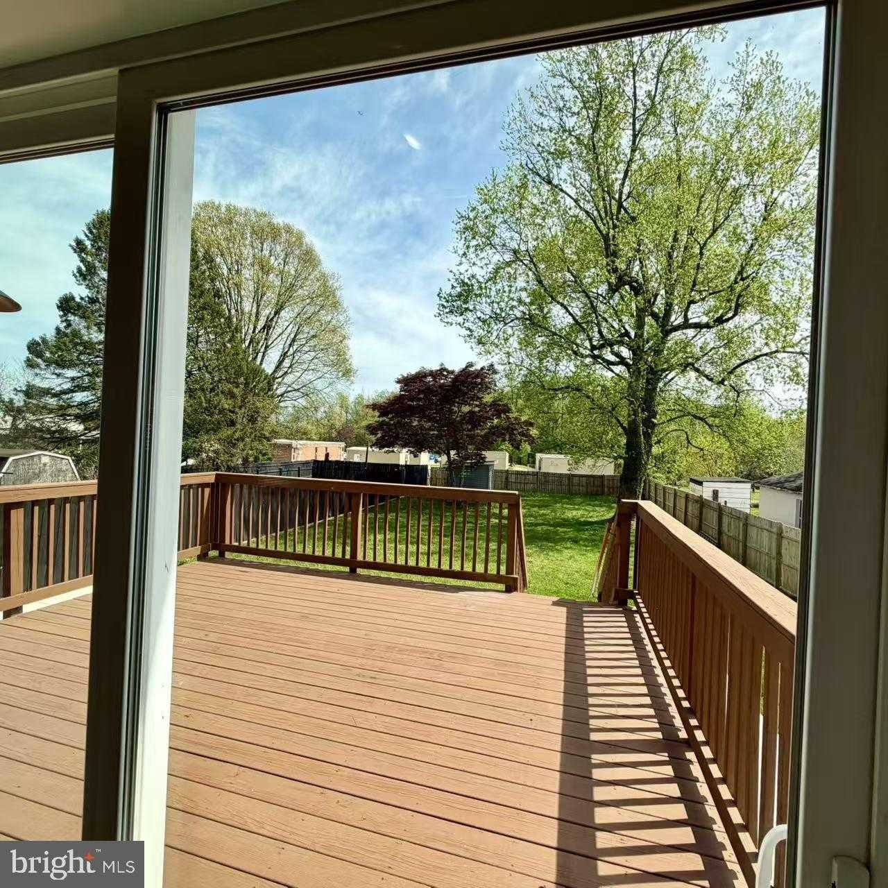 19 Ritters Ln photo 44