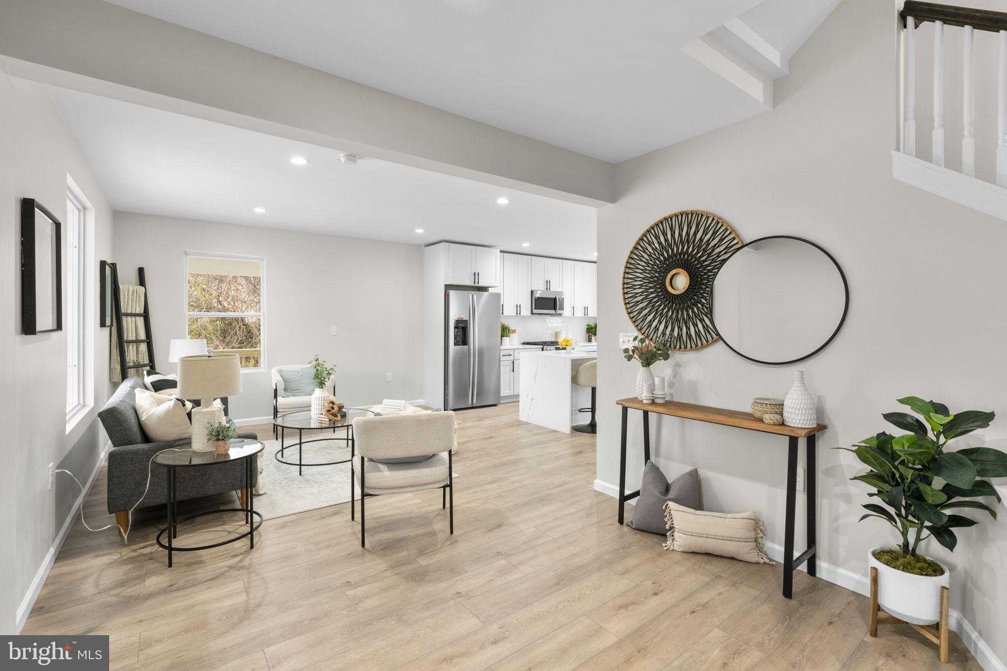 4306 Fernhill Ave photo 3