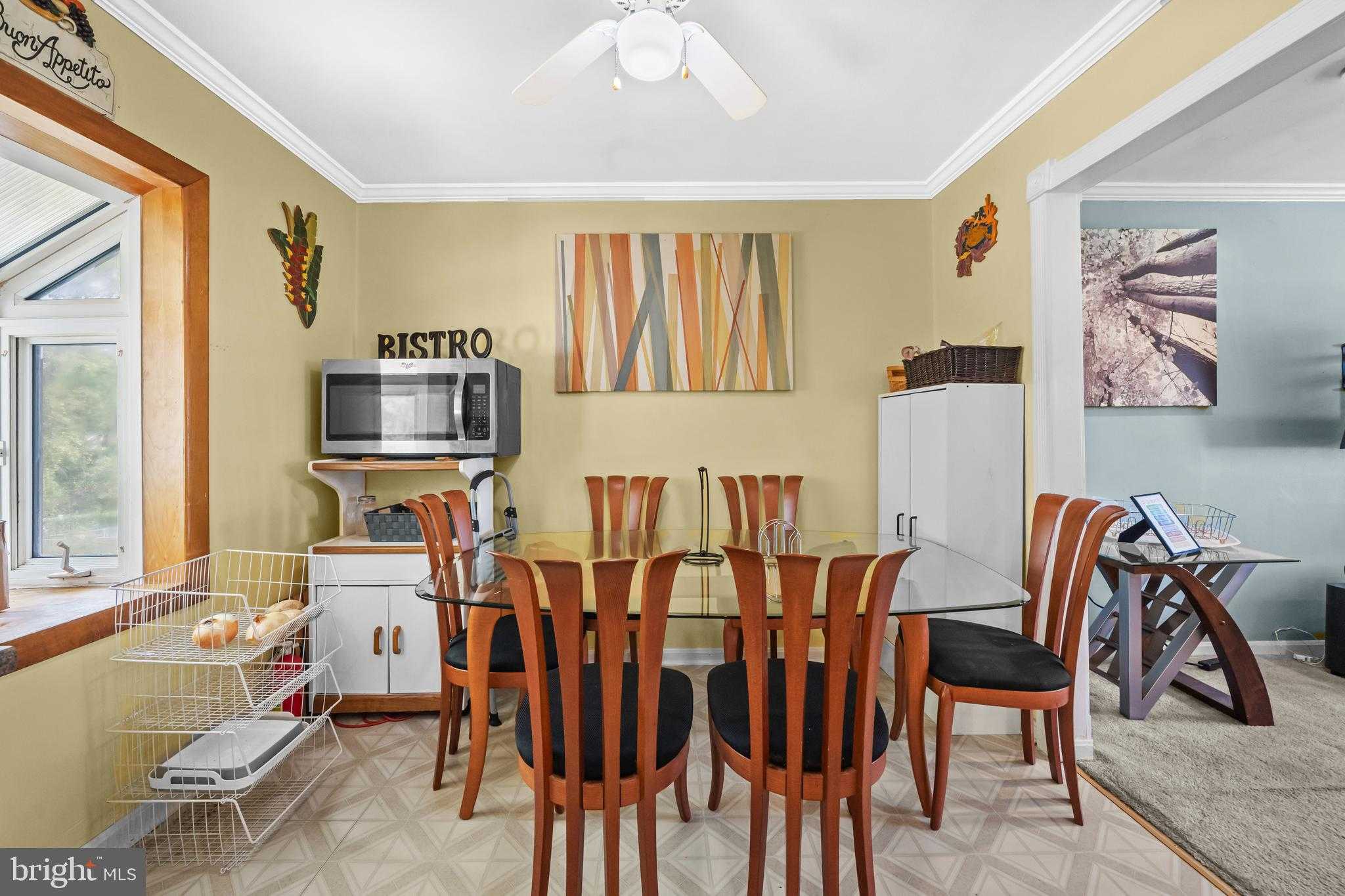 16 Amwich CT photo 4