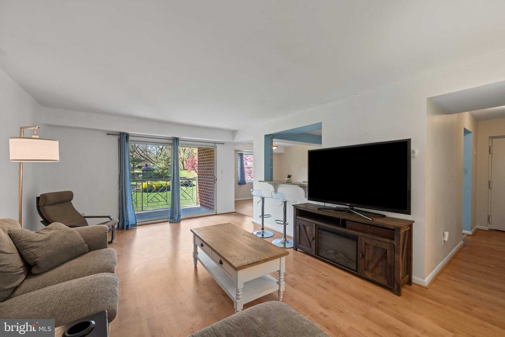 5 Elphin CT Unit 301 photo 6