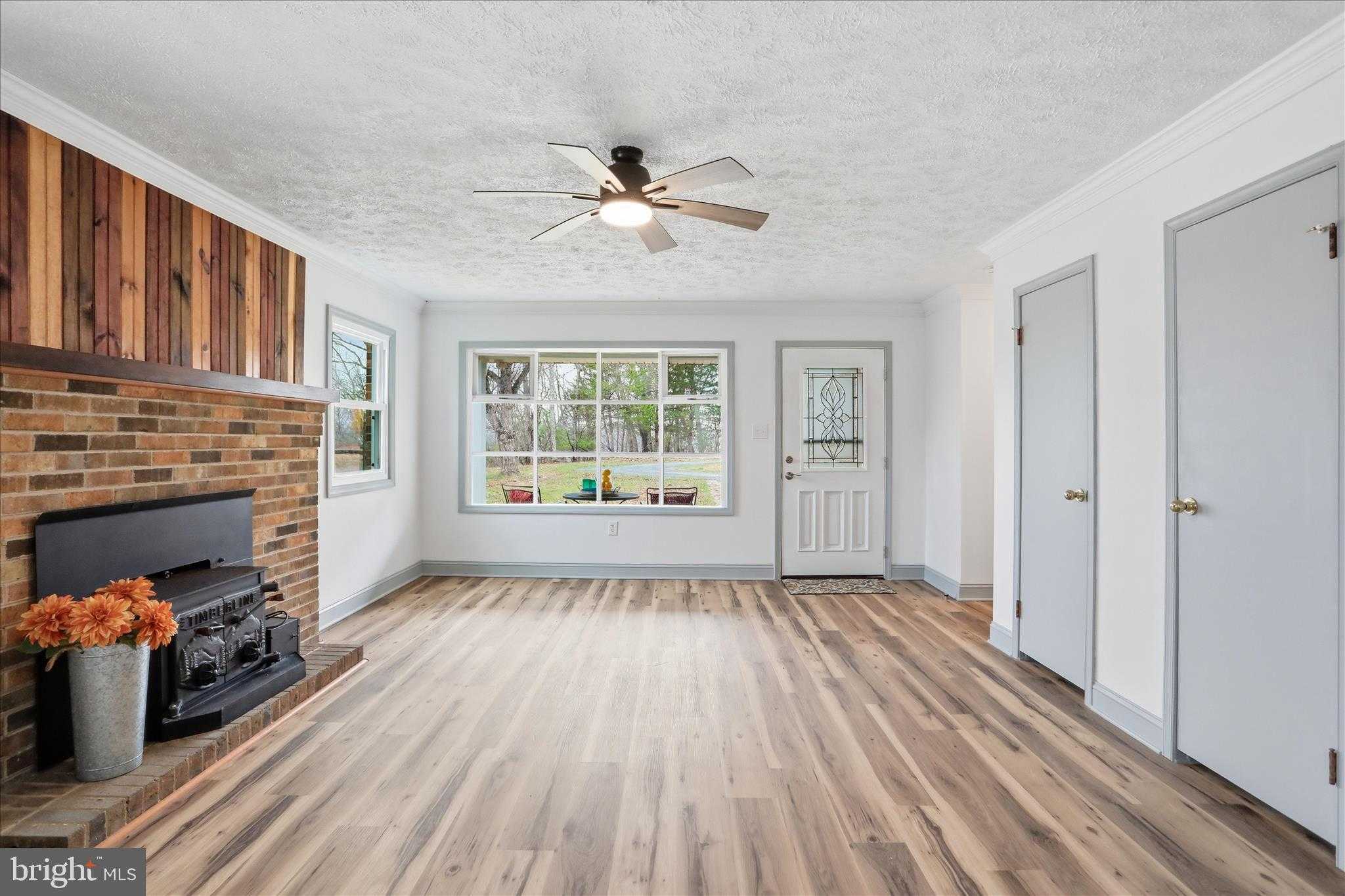 1310 Siler Rd photo 12