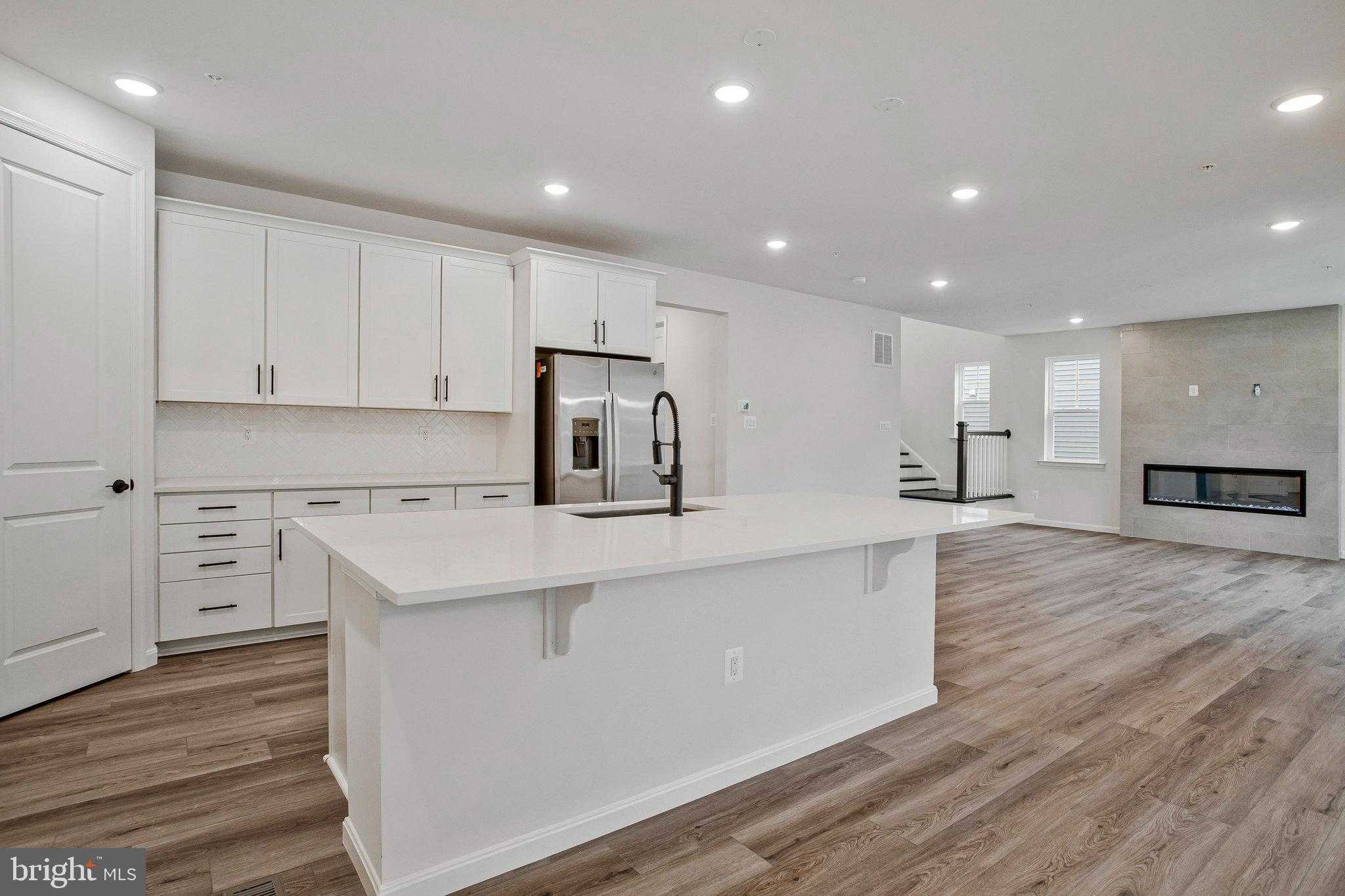 1605 Shady Tree CT photo 15