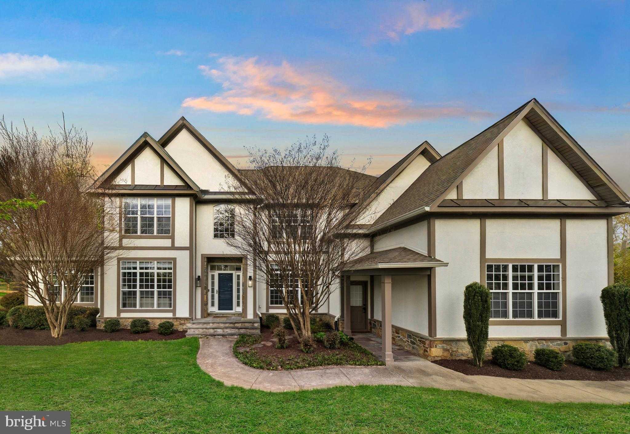 14209 Seneca Rd photo 2