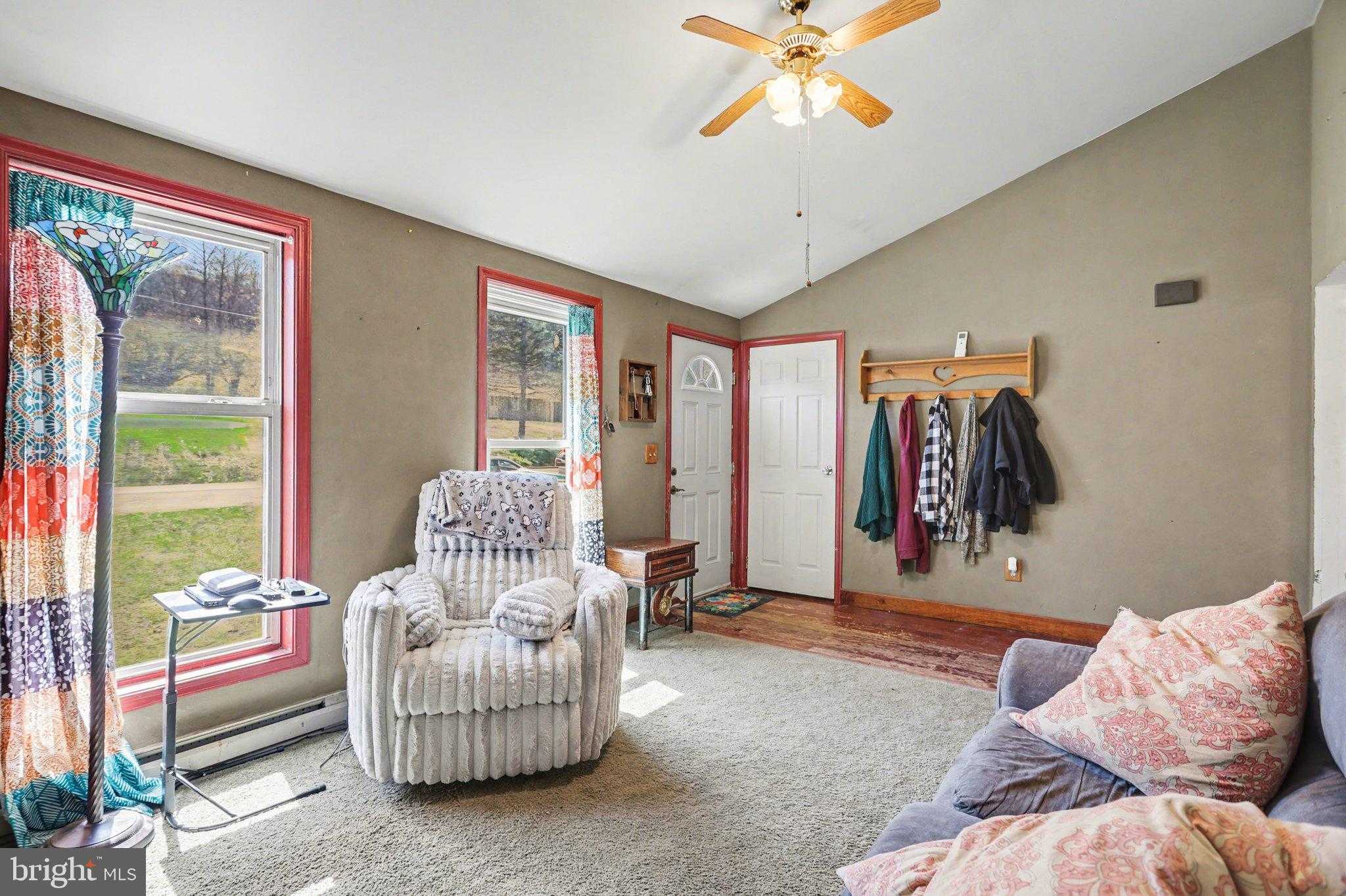 112 W Greenhouse Rd photo 6