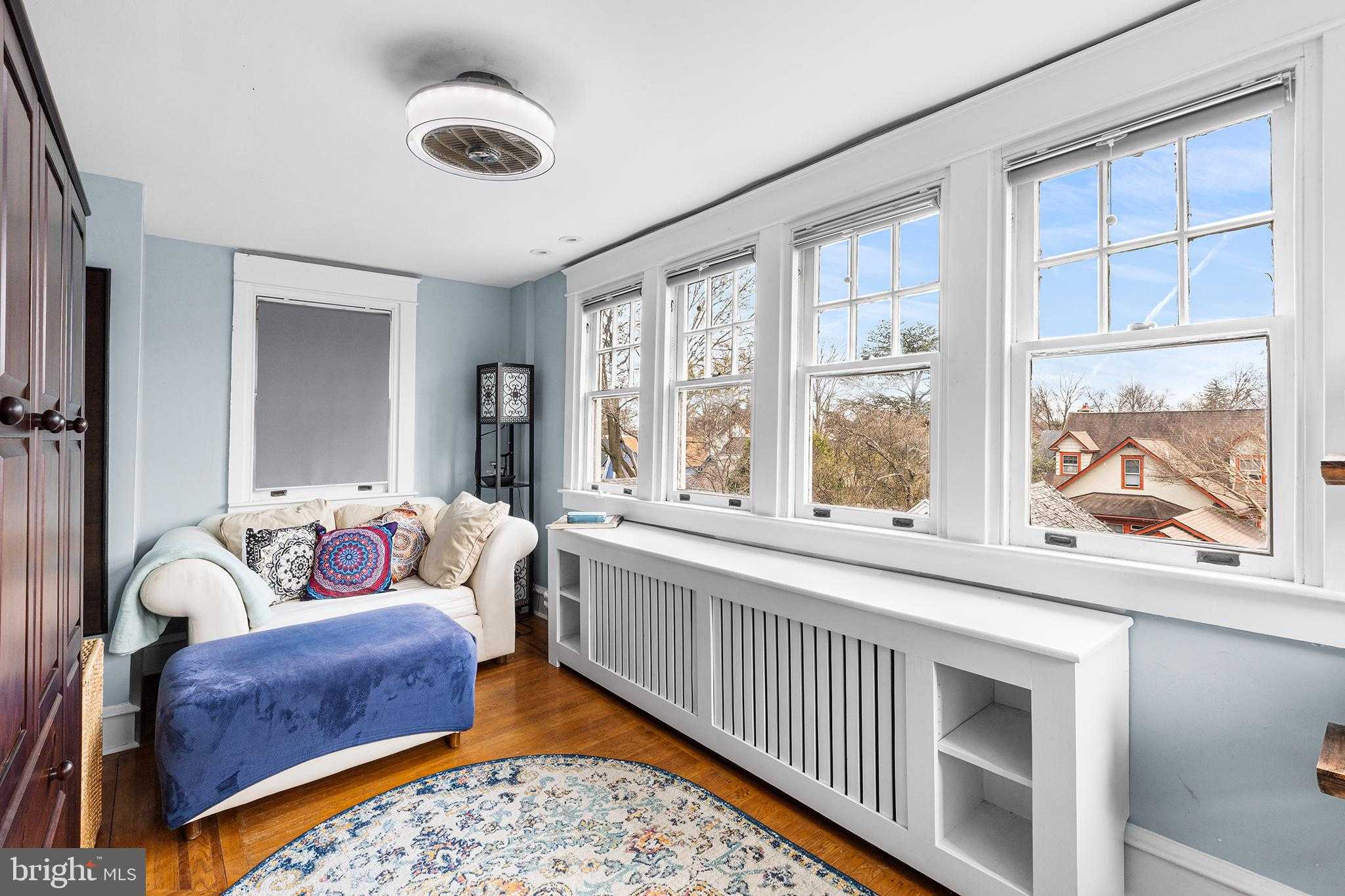 521 Strathmore Rd photo 21