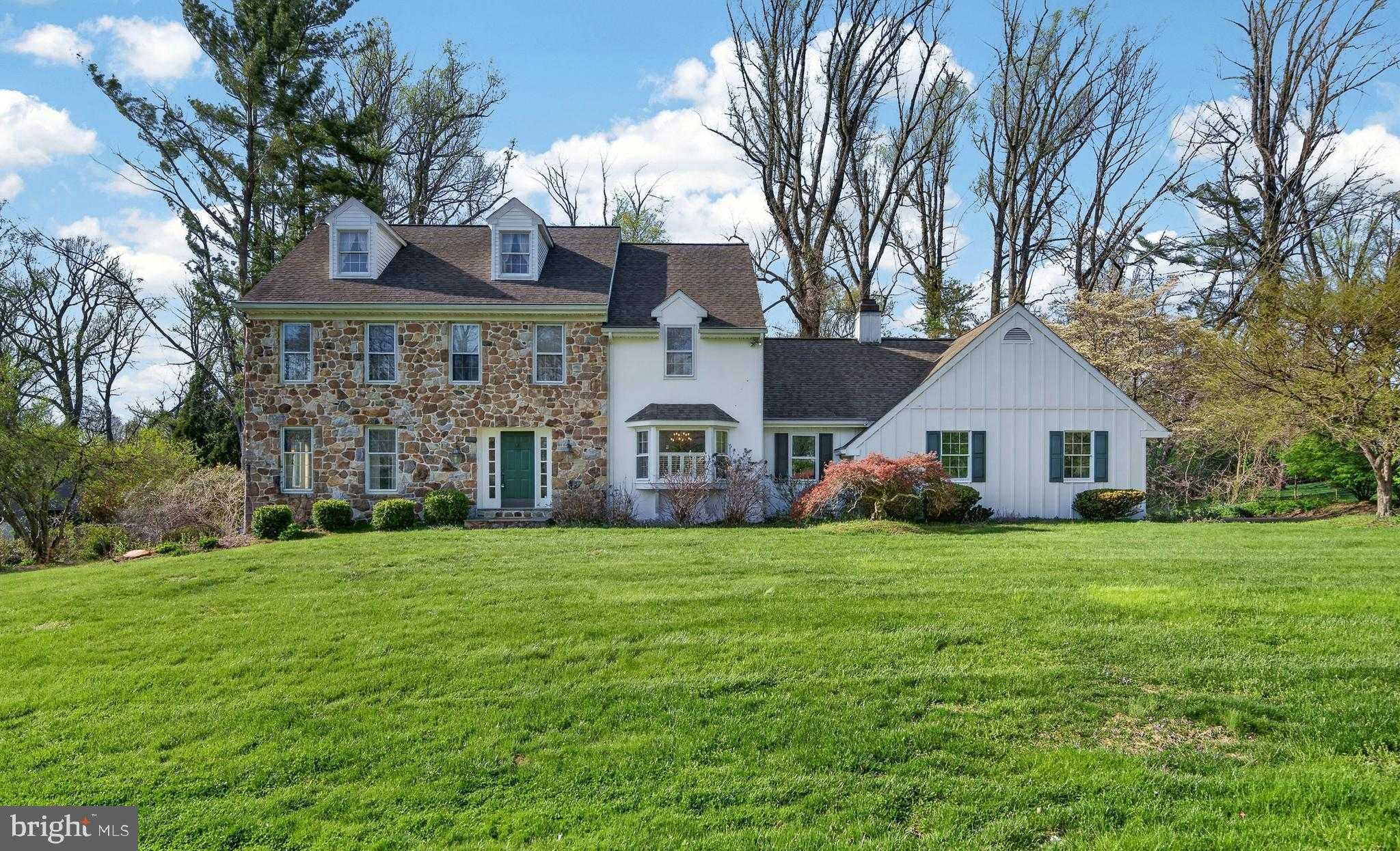 1109 Forsythe Ln, West Chester