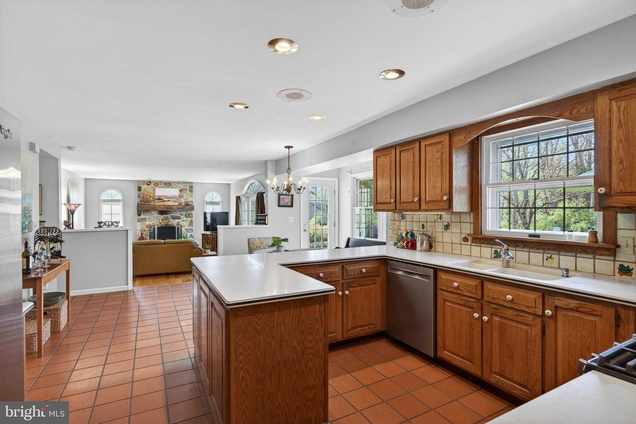 1109 Forsythe Ln photo 15