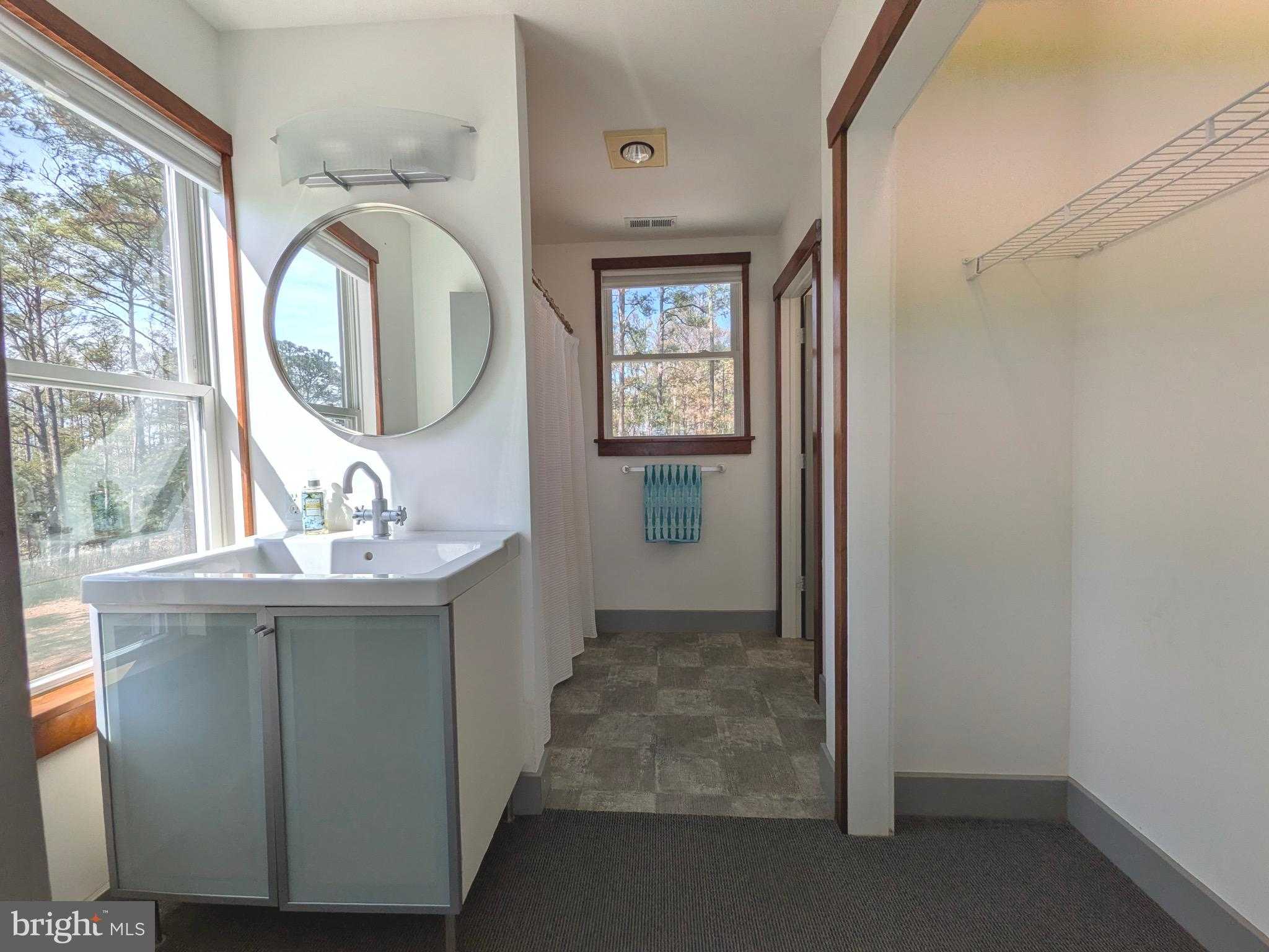 1307 Broadview Dr photo 24