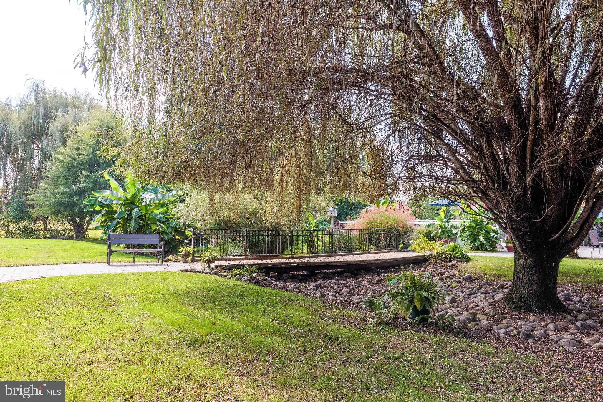 132 Creekview Dr photo 68