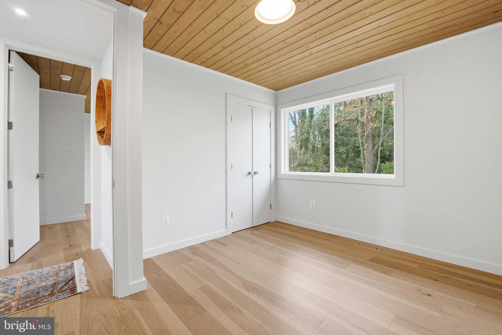 11216 S Shore Rd photo 59