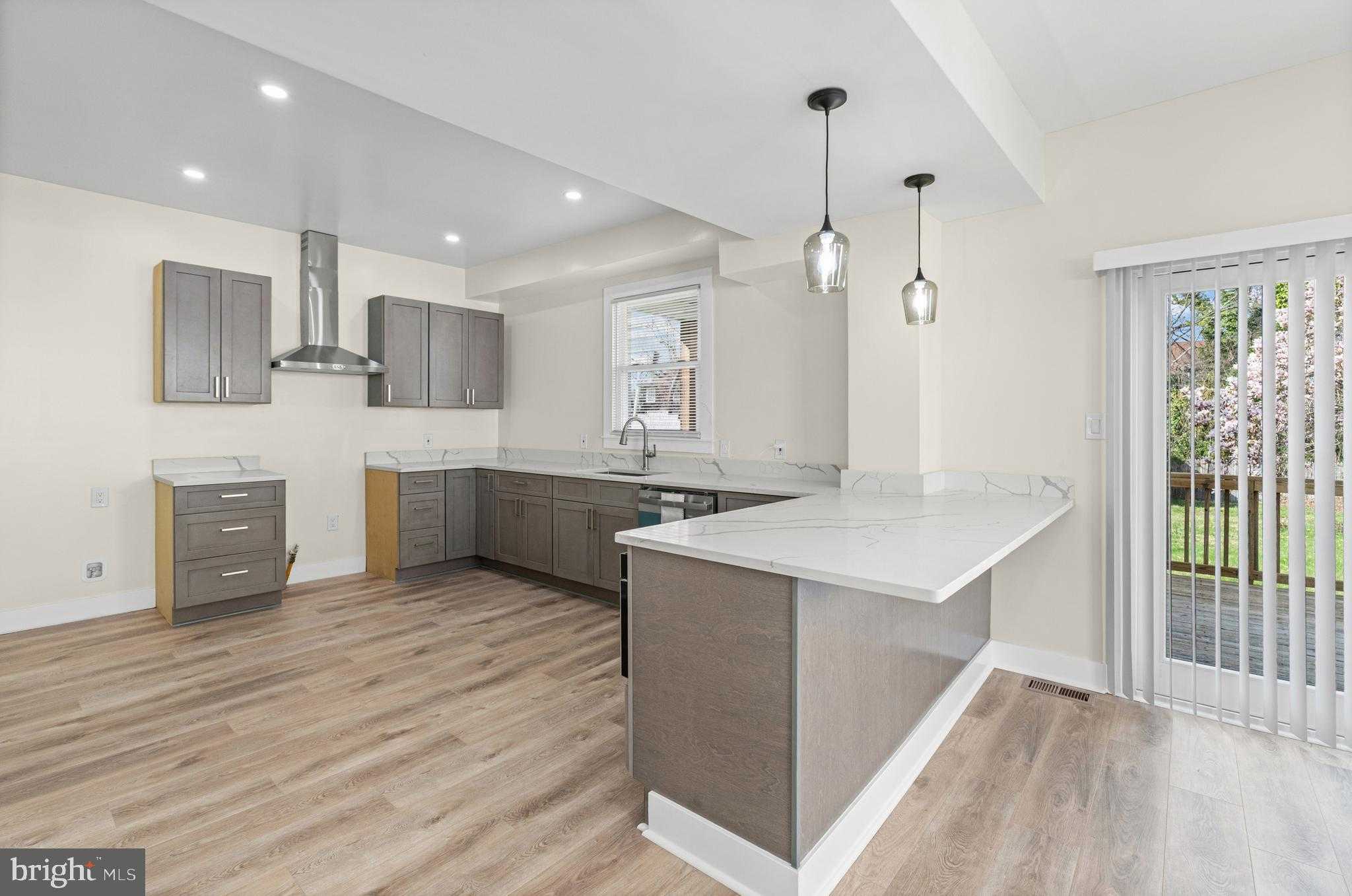 3704 Sequoia Ave photo 11