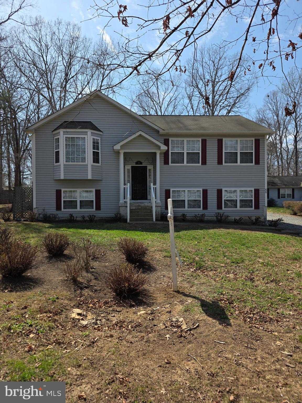 66 Albertson CT photo 2