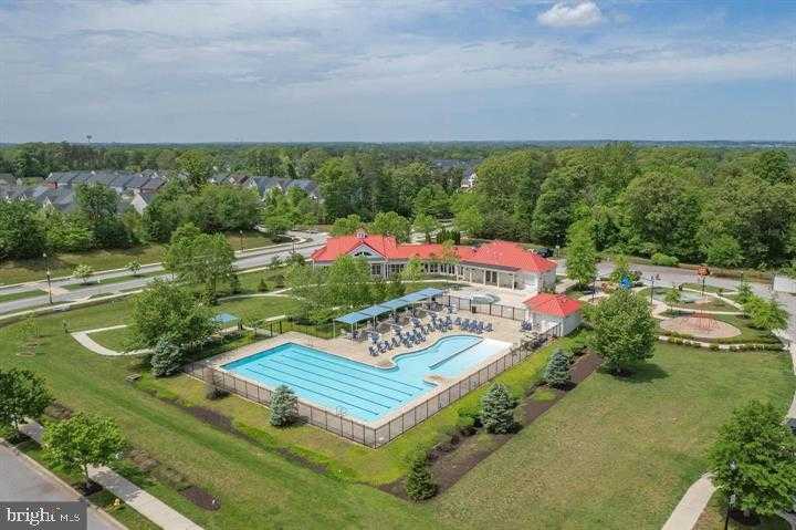 8058 Elton St photo 38