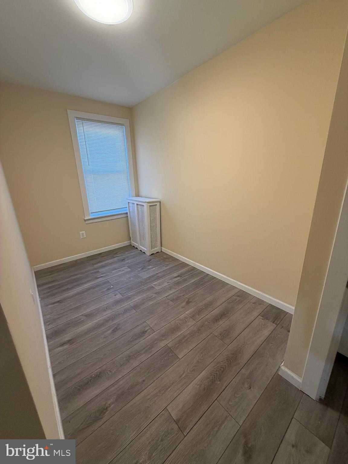 271 S Felton St photo 25