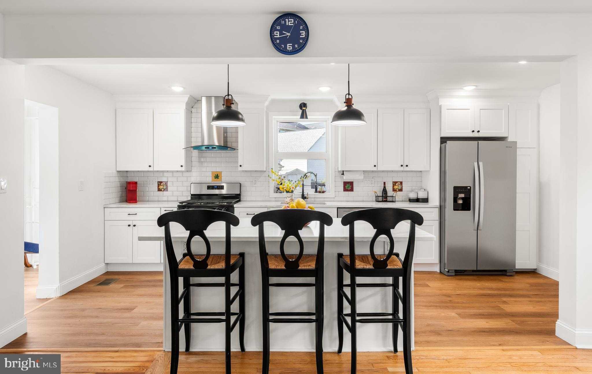 606 Valley Rd photo 17