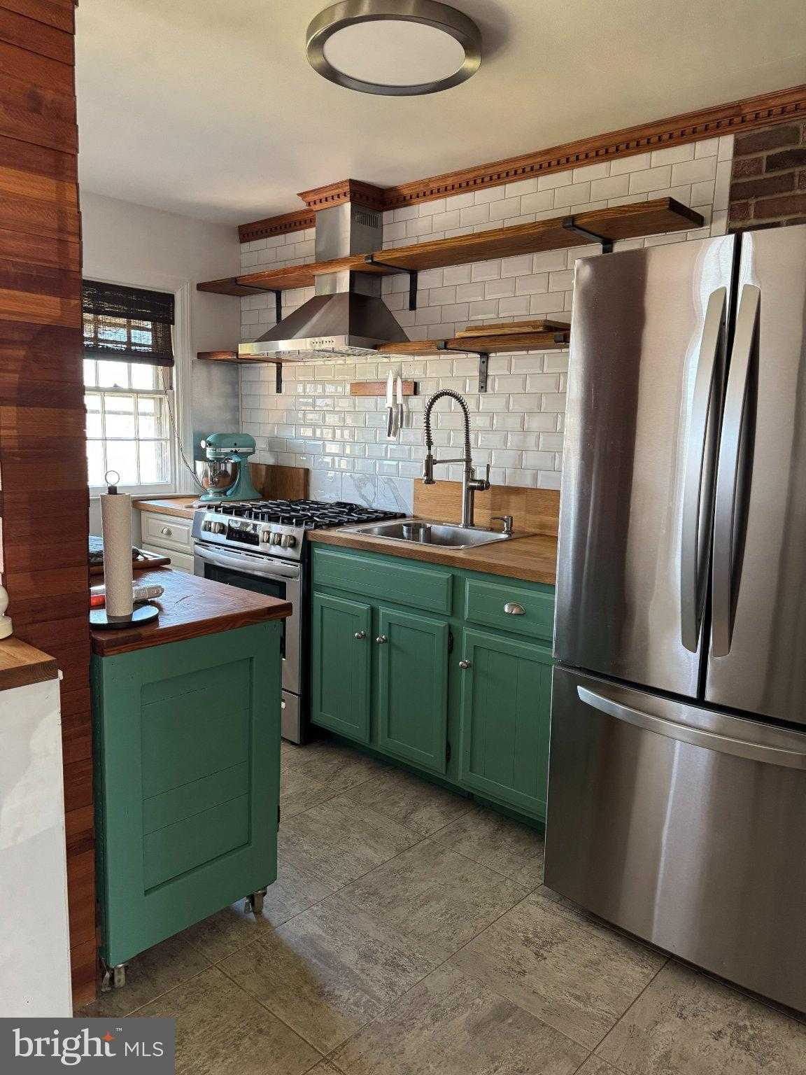 2411 Arbuton Ave photo 13