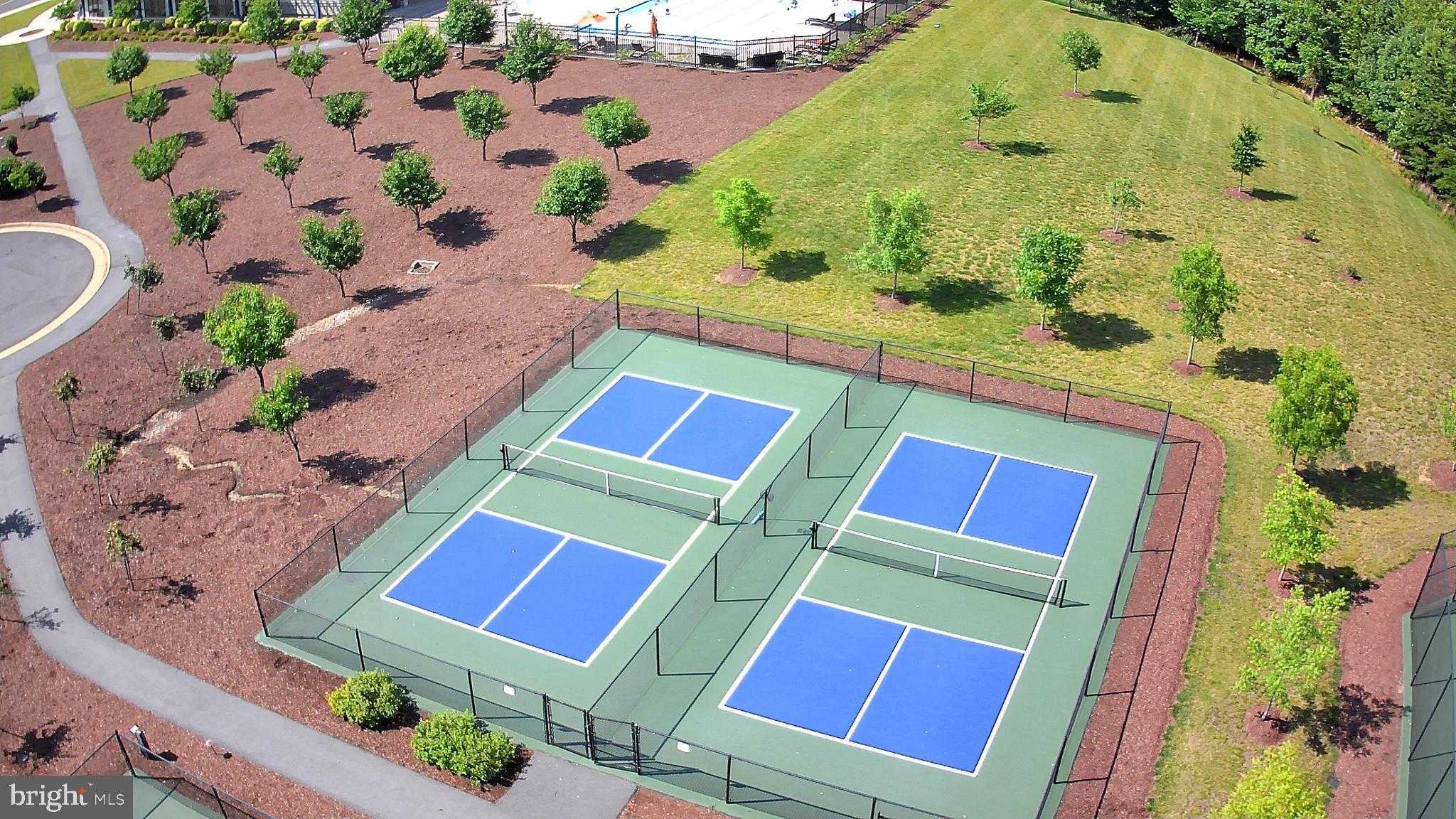 213 Grebe Dr photo 53