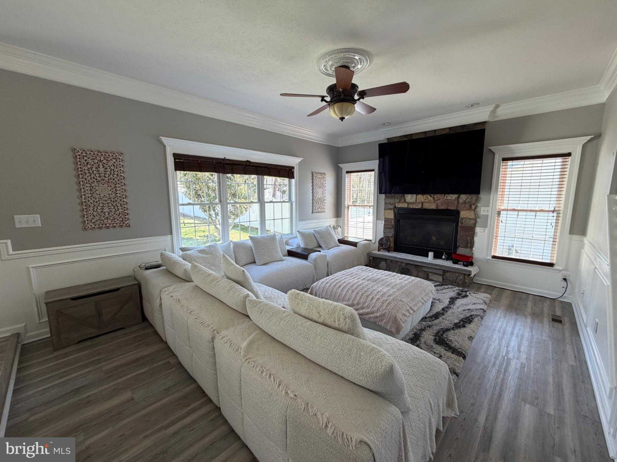 11207 Spring Meadow Blvd photo 12