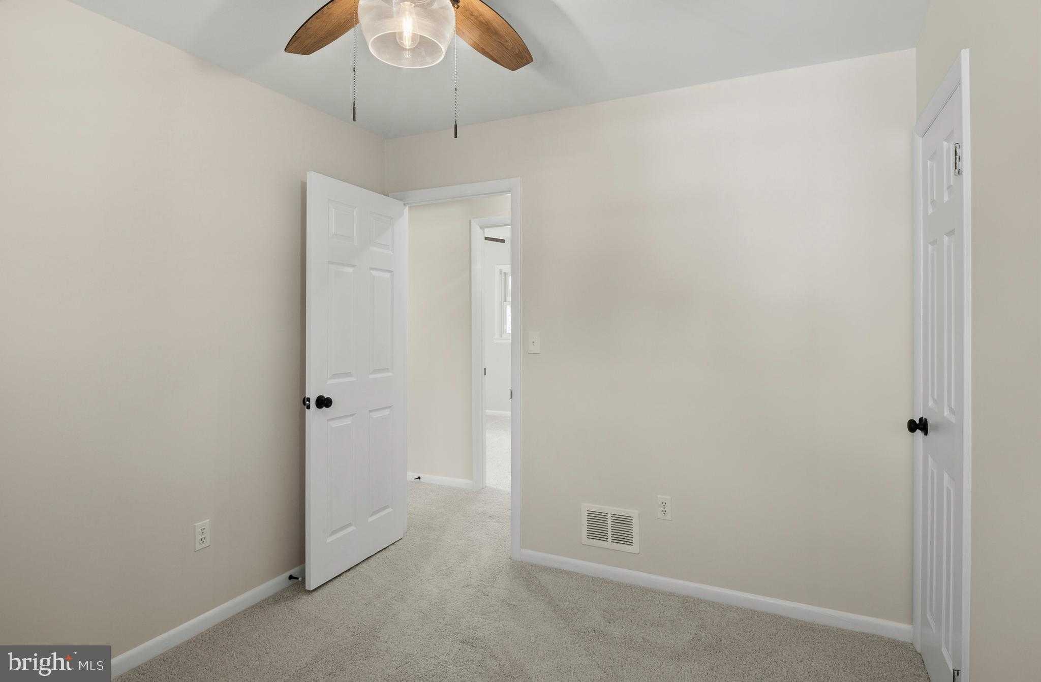 9333 Decatur Pl photo 14