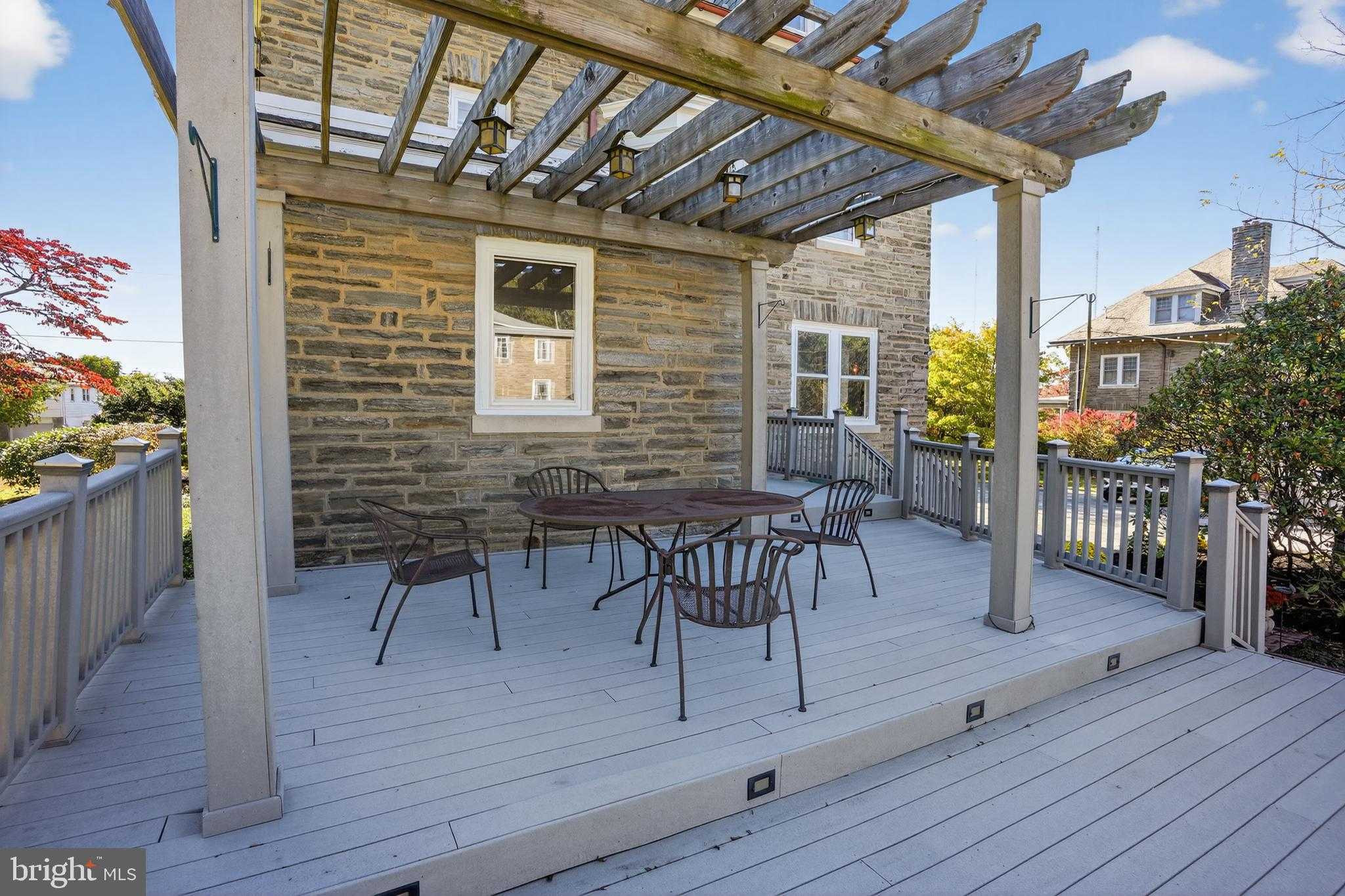 580 Wigard Ave photo 39